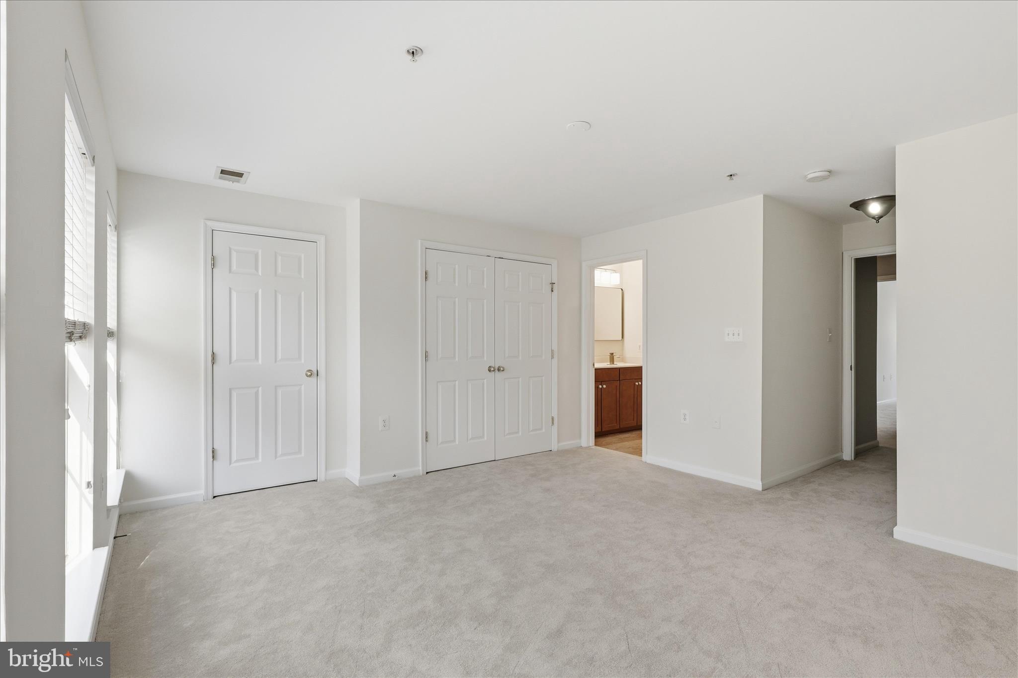 MARKET CENTER CONDOMINIUM - Residential