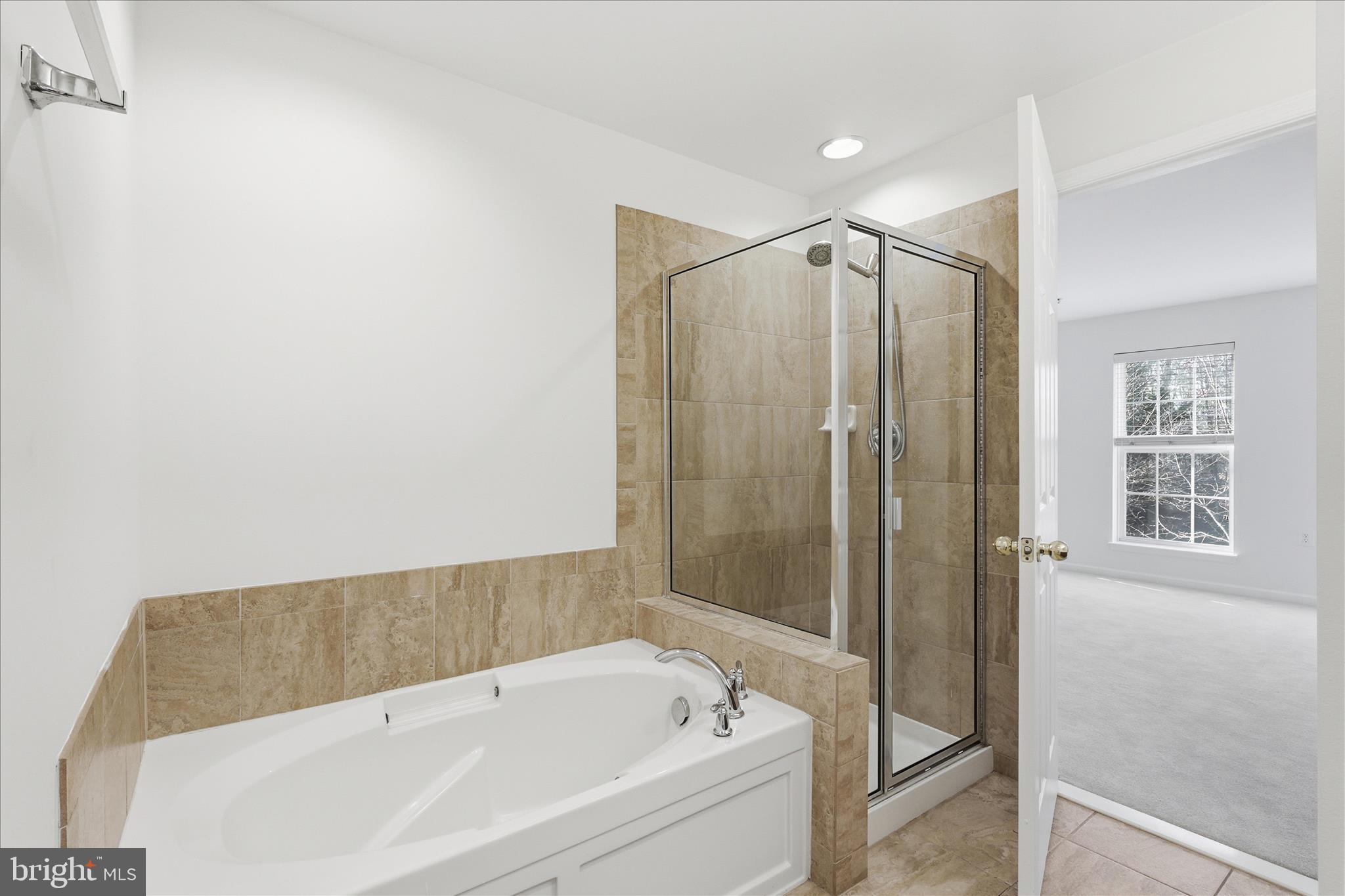 MARKET CENTER CONDOMINIUM - Residential