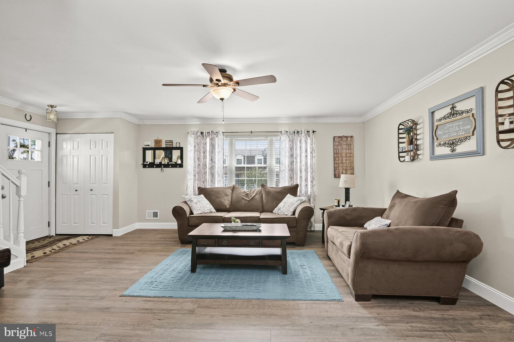 MOUNTAIN VILLAGE - Residential