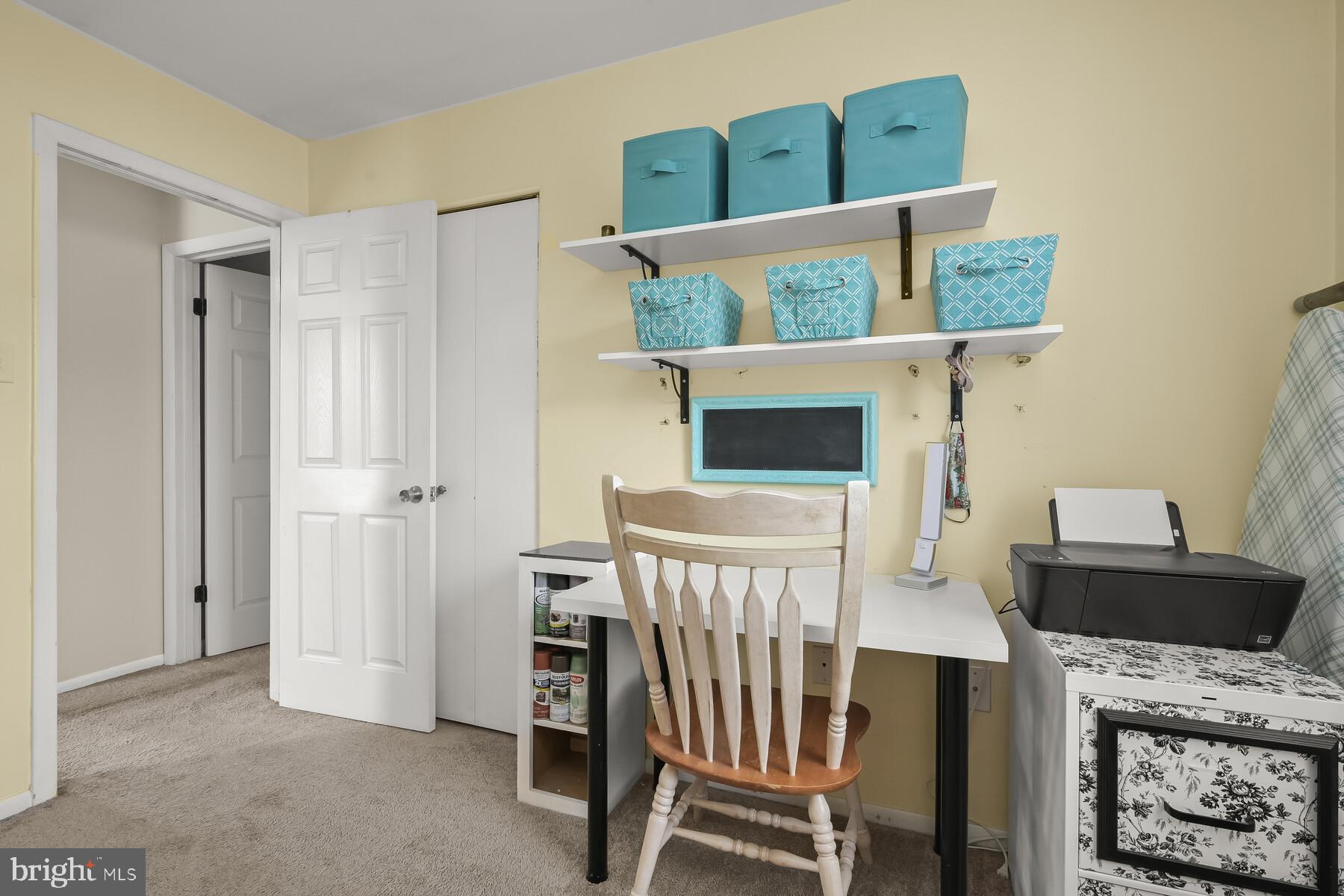 MOUNTAIN VILLAGE - Residential