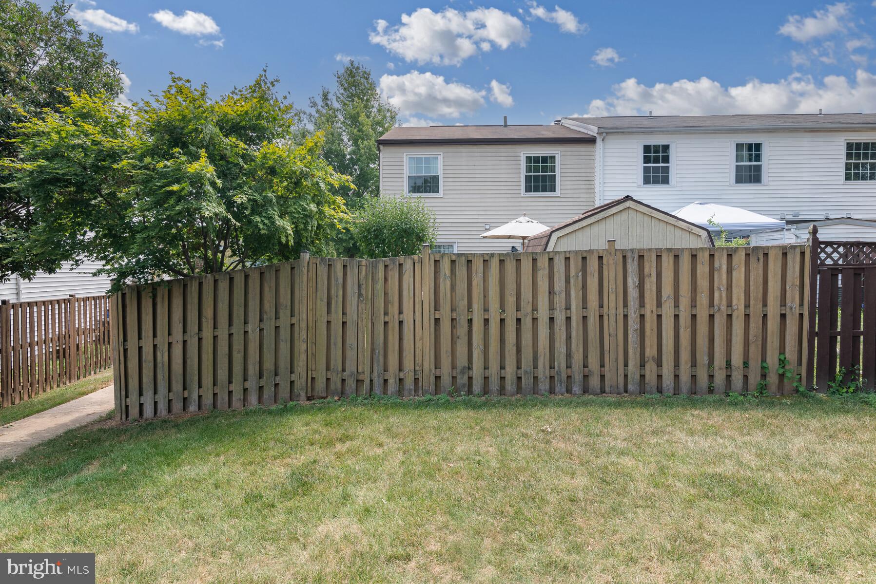 MOUNTAIN VILLAGE - Residential