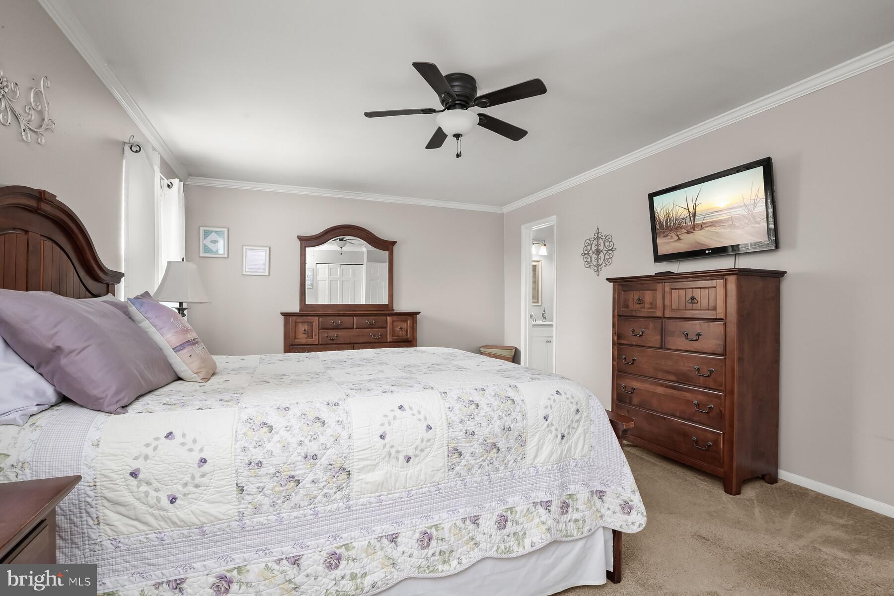 MOUNTAIN VILLAGE - Residential