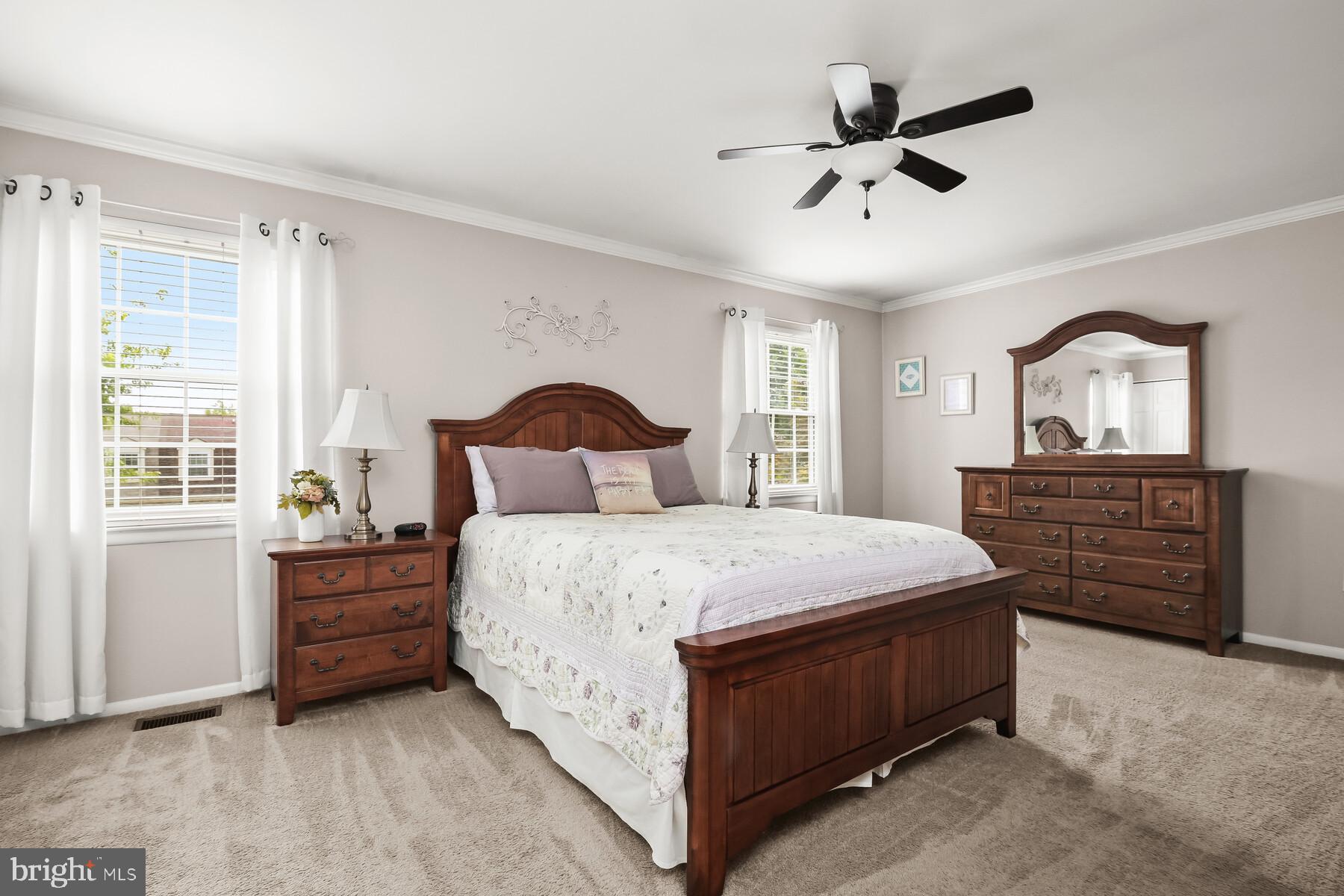 MOUNTAIN VILLAGE - Residential