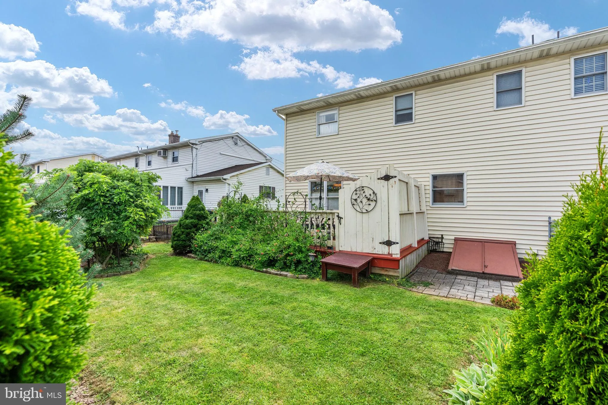 Coplay, Pennsylvania 18037, United States, 3 Bedrooms Bedrooms, ,3 BathroomsBathrooms,Residential,Pending,188026