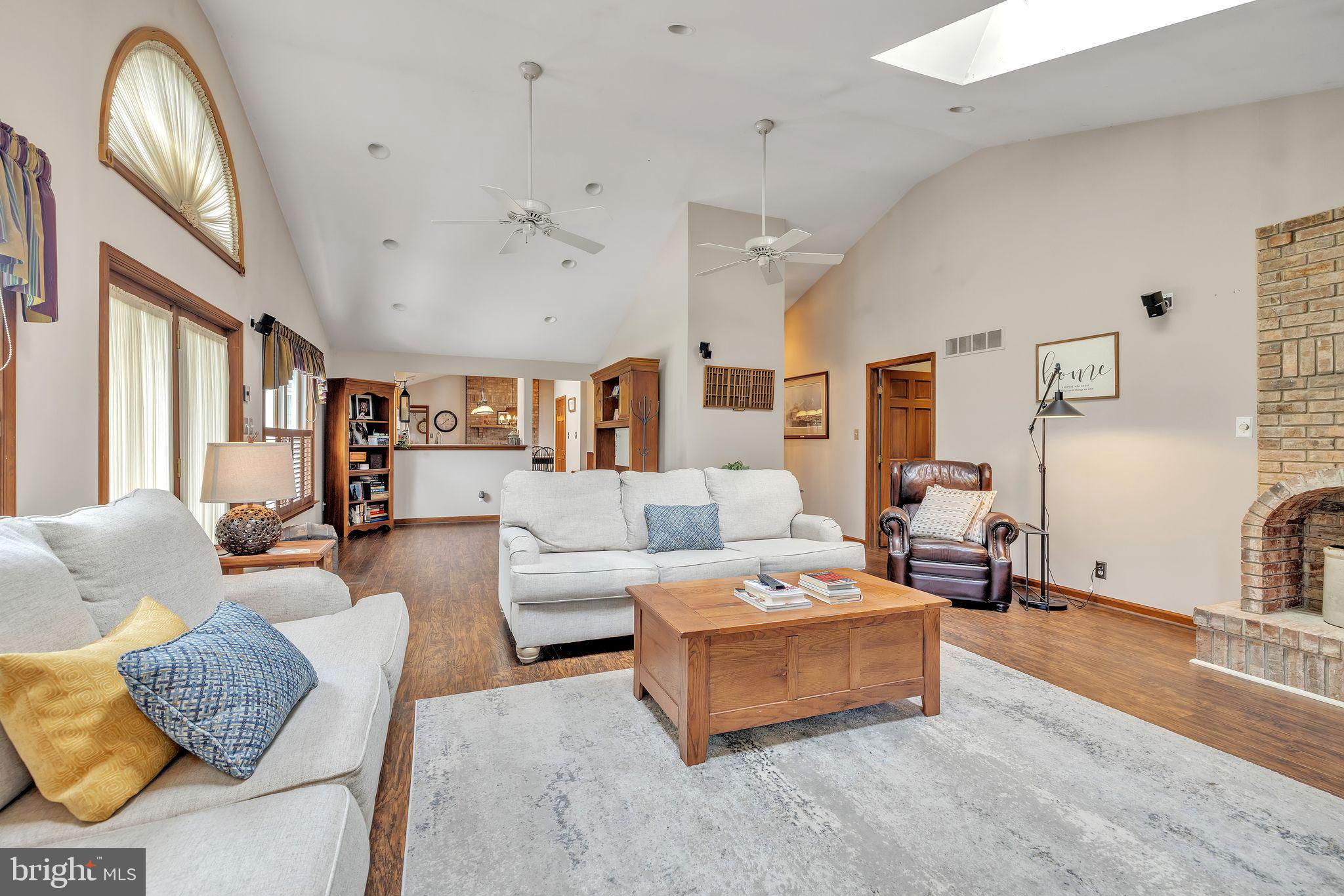 109 FAIRFIELD DRIVE