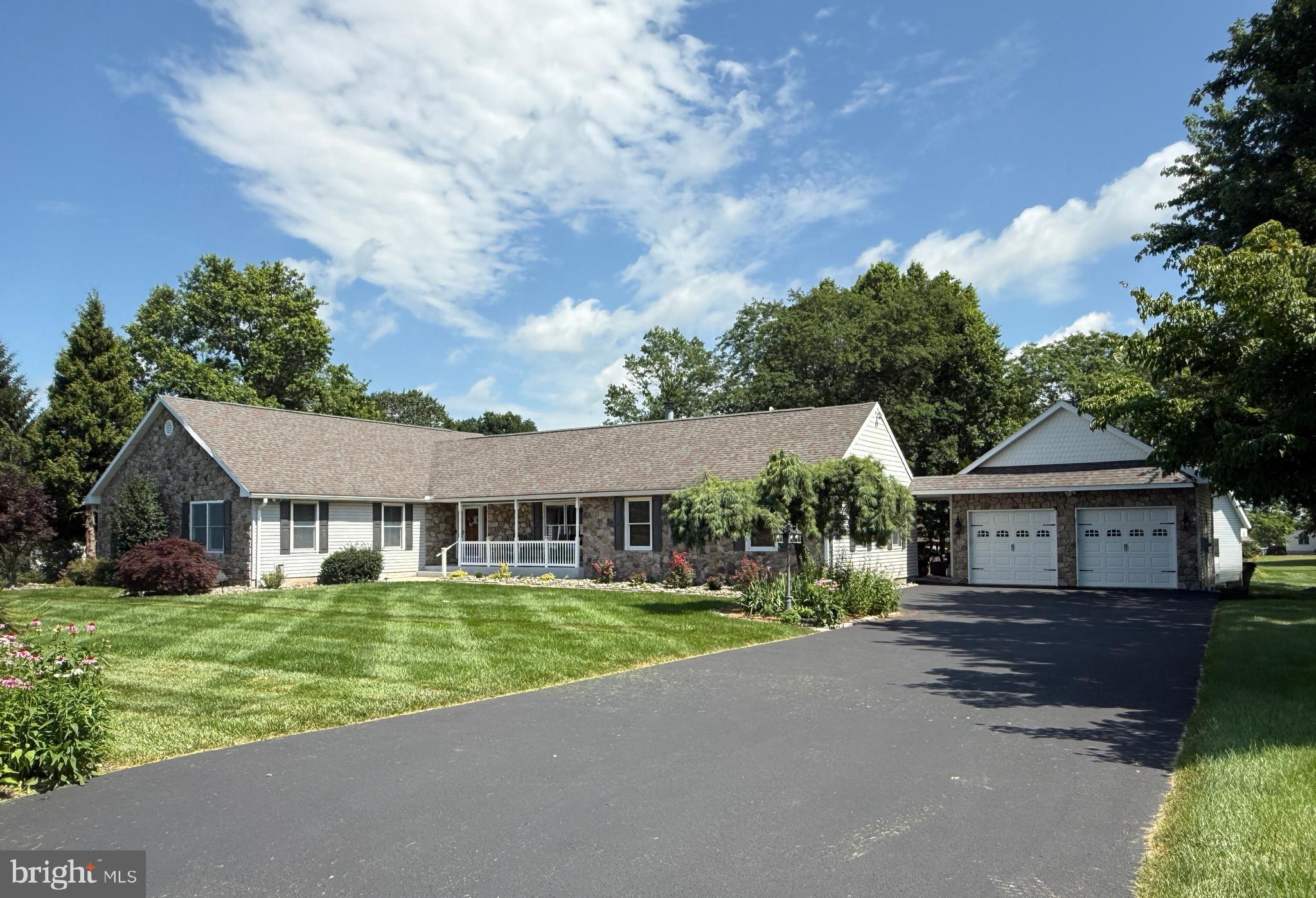 109 FAIRFIELD DRIVE