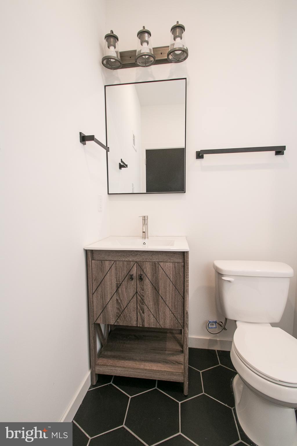 MILL CREEK - Residential Lease