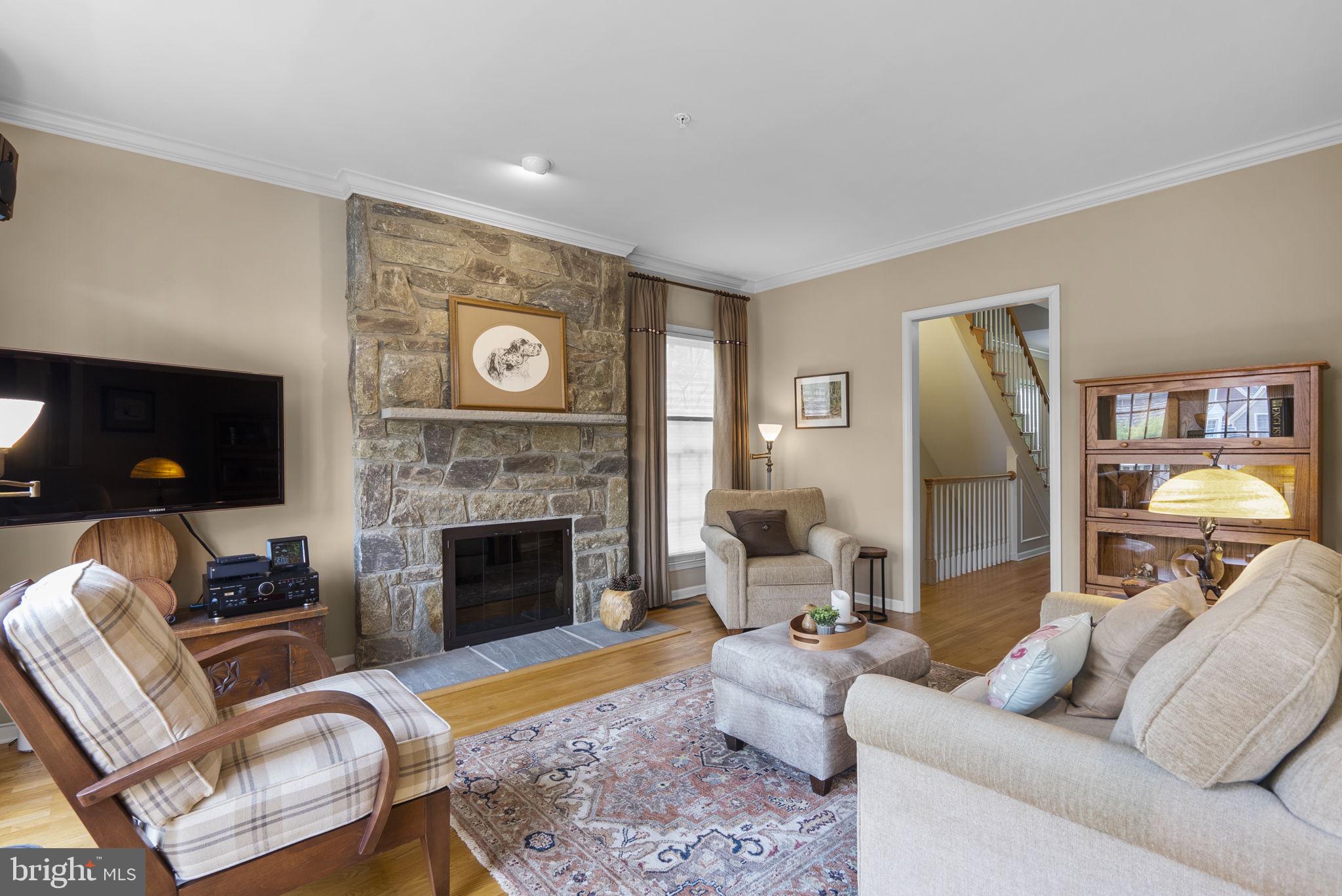 KENTLANDS - Residential