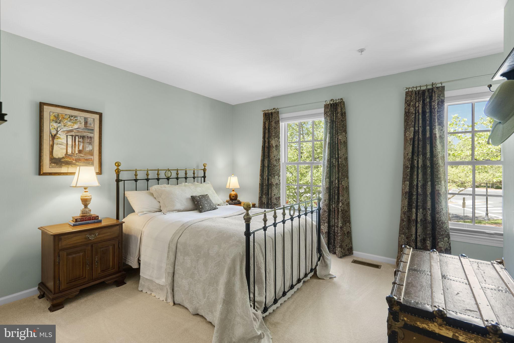 KENTLANDS - Residential
