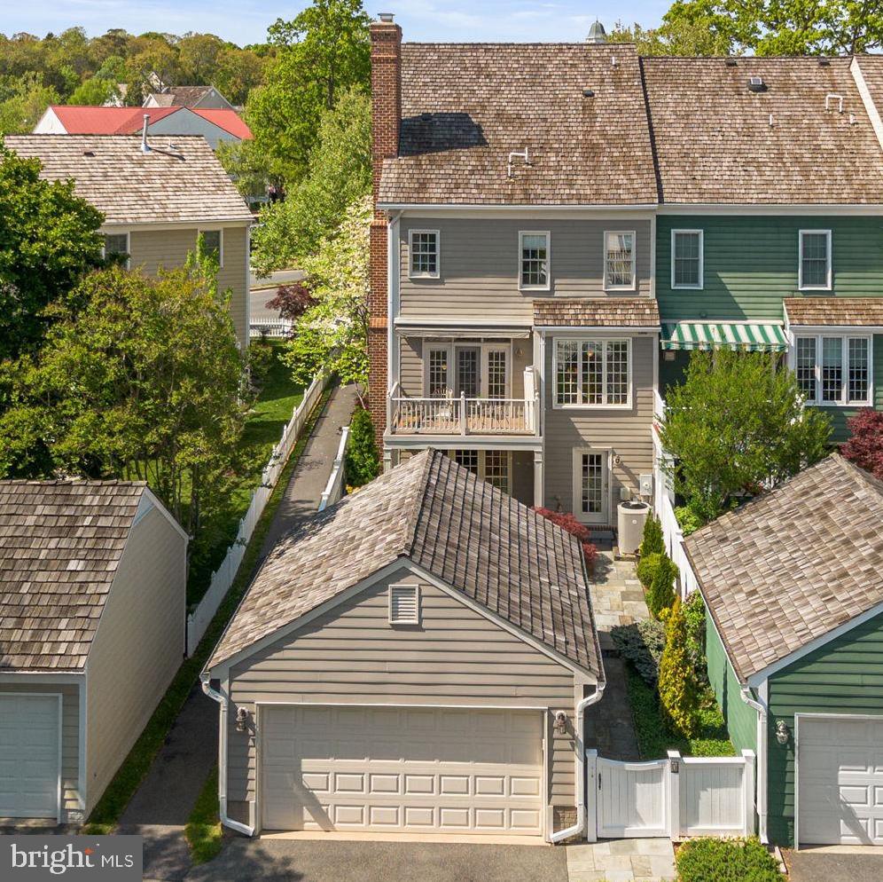 KENTLANDS - Residential
