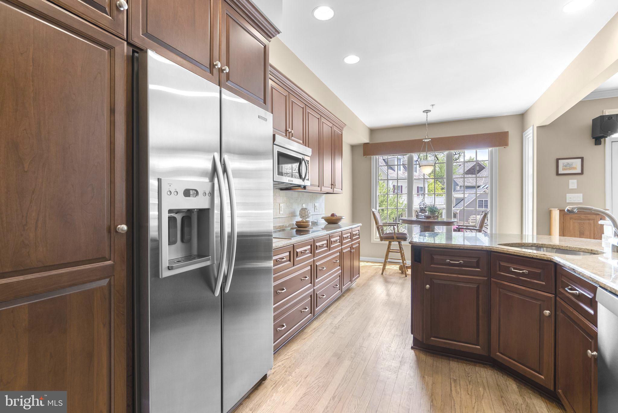 KENTLANDS - Residential