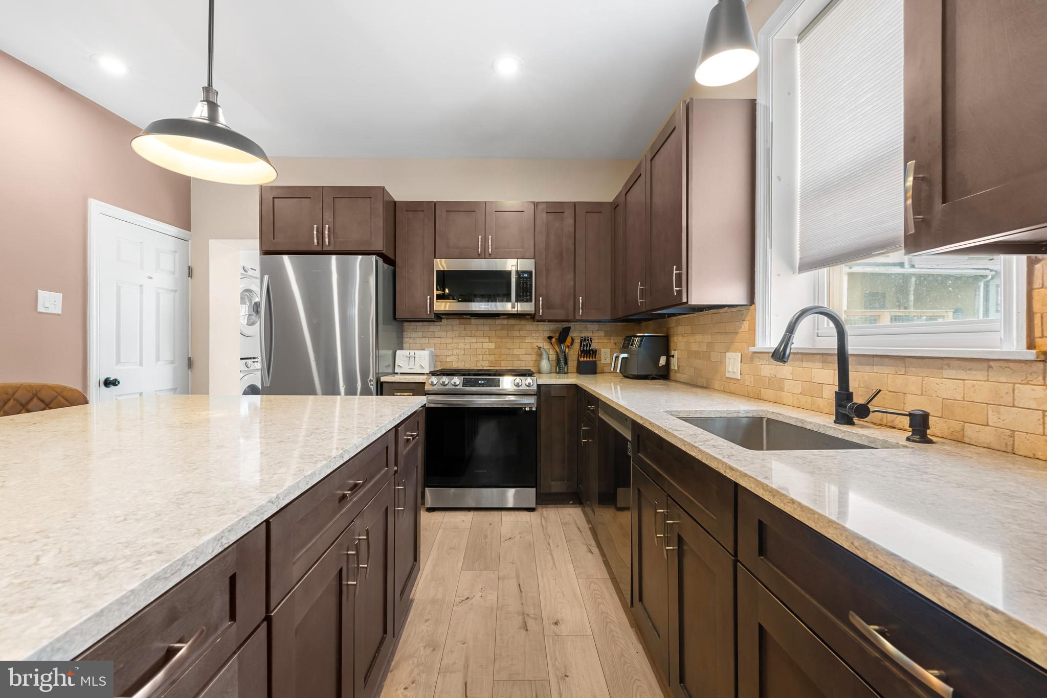 MANAYUNK - Residential