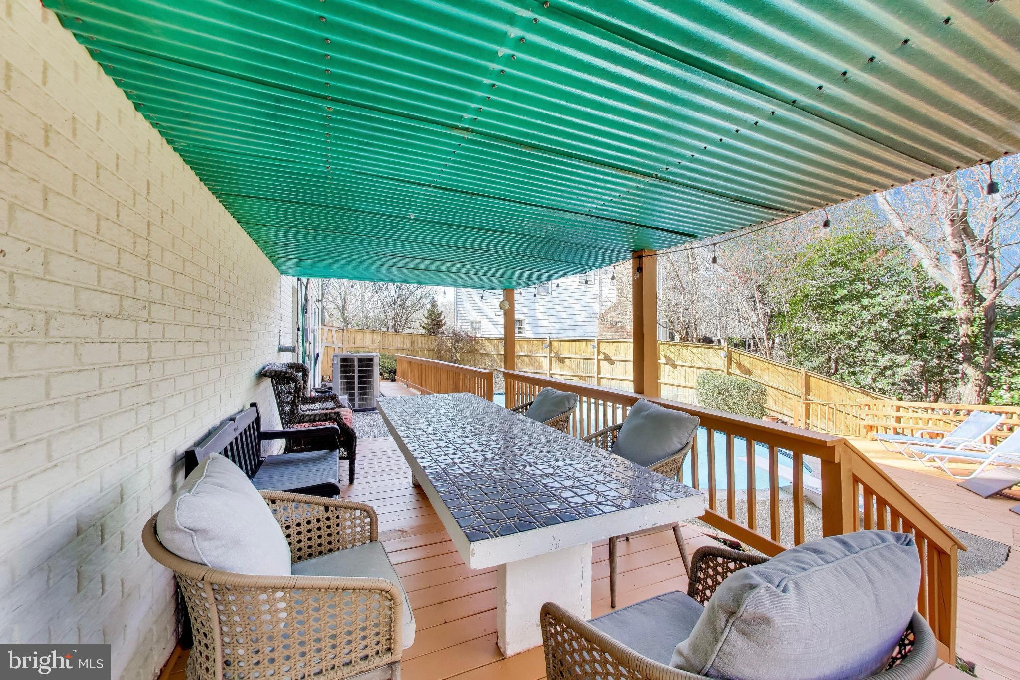 GEORGE MASON FOREST - Residential