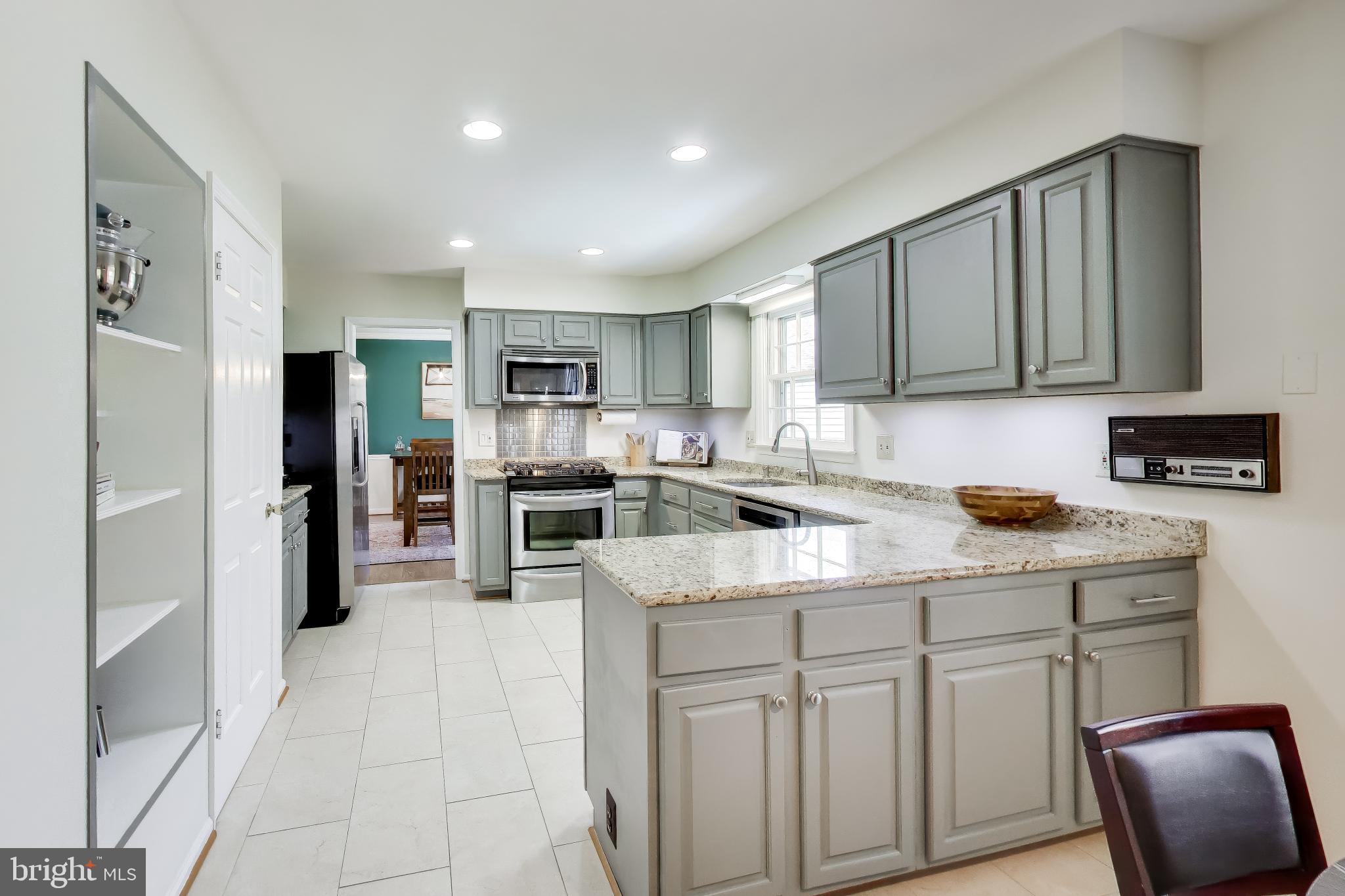 GEORGE MASON FOREST - Residential