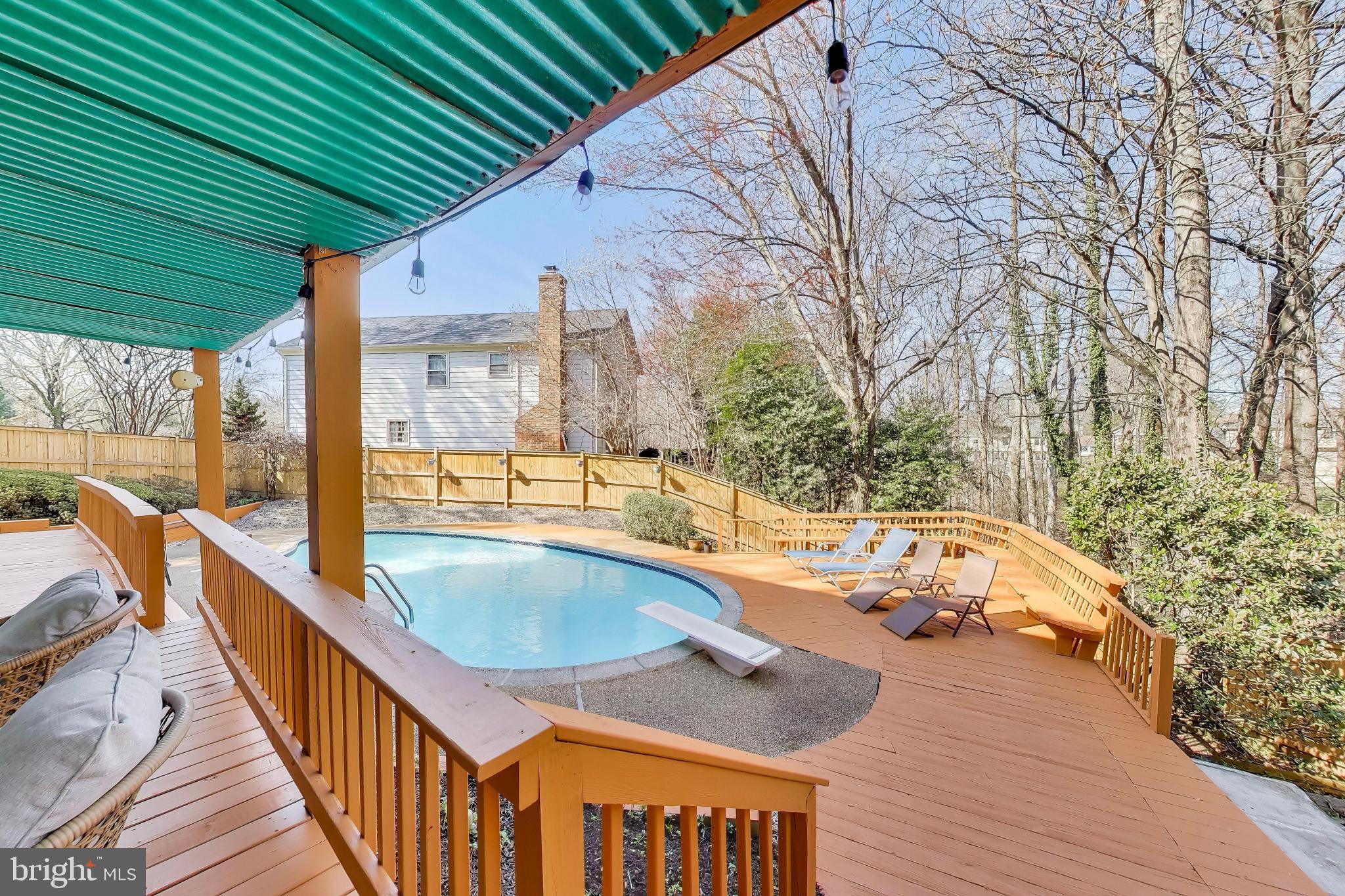 GEORGE MASON FOREST - Residential