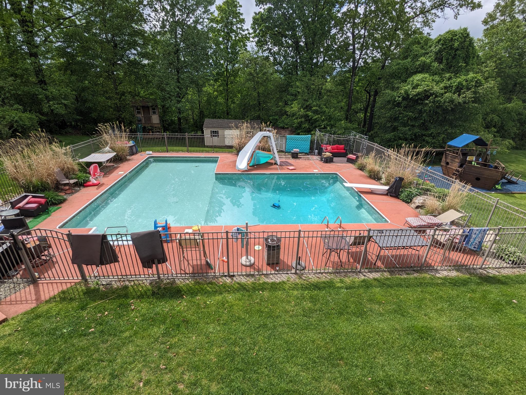 131 WINDING WAY