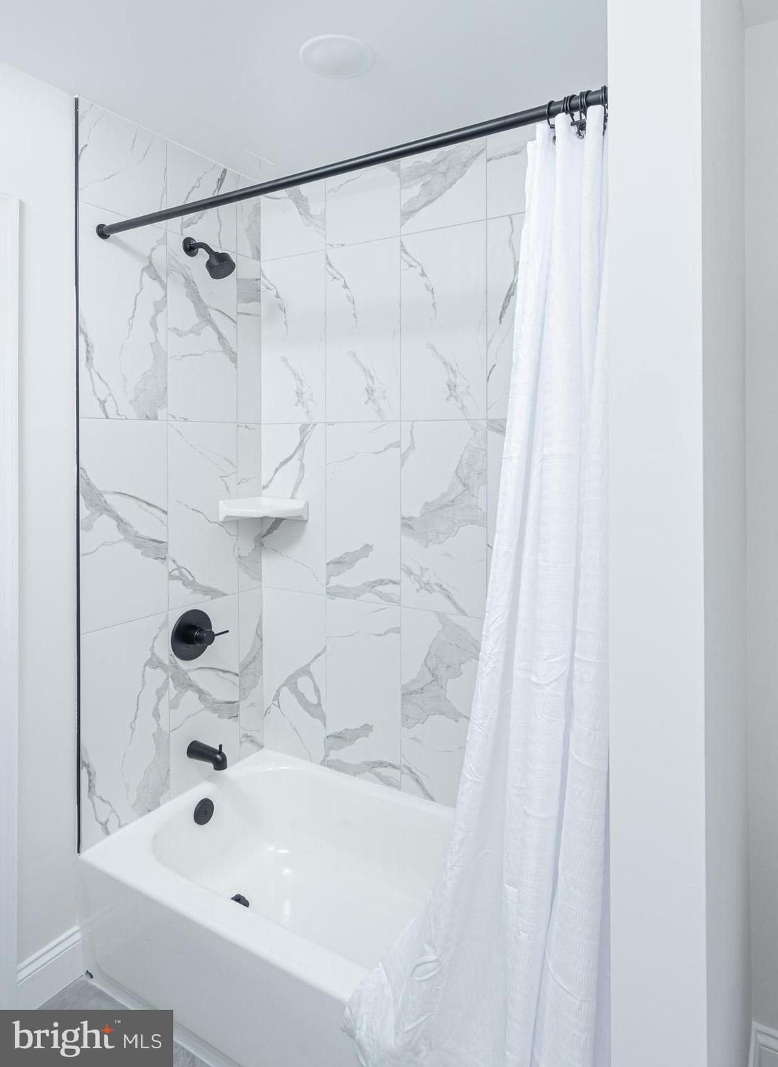 BACK RIVER HIGHLANDS - Residential