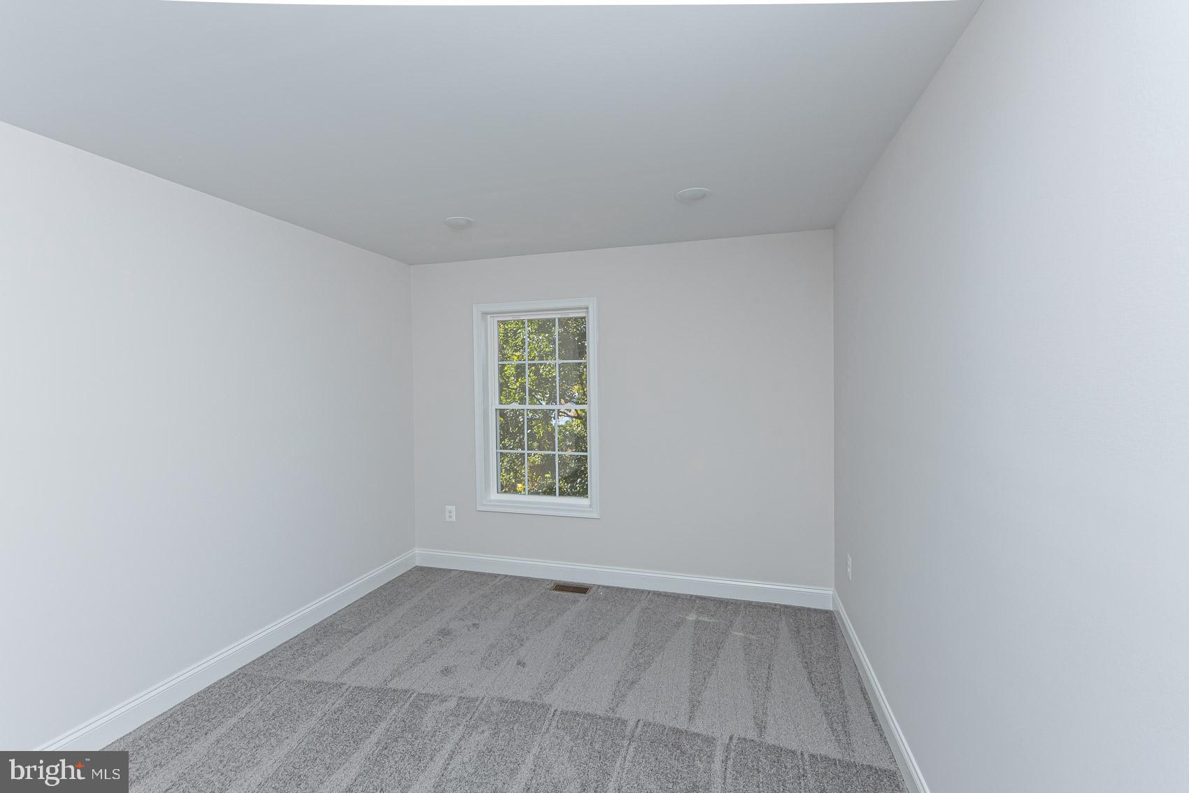 BACK RIVER HIGHLANDS - Residential