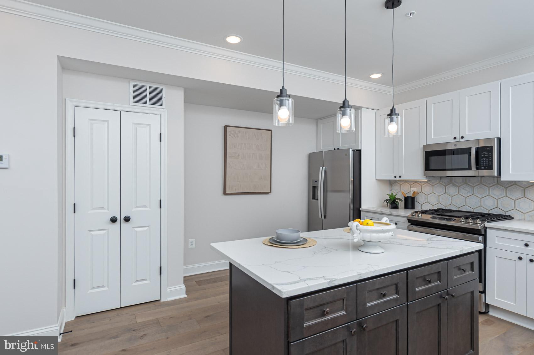 BACK RIVER HIGHLANDS - Residential