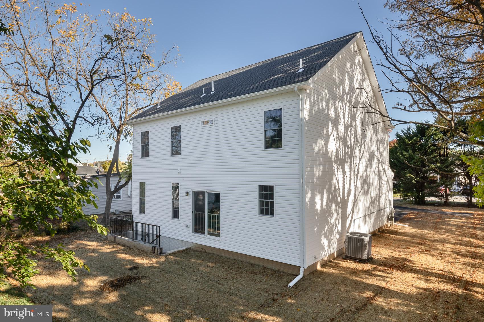 BACK RIVER HIGHLANDS - Residential