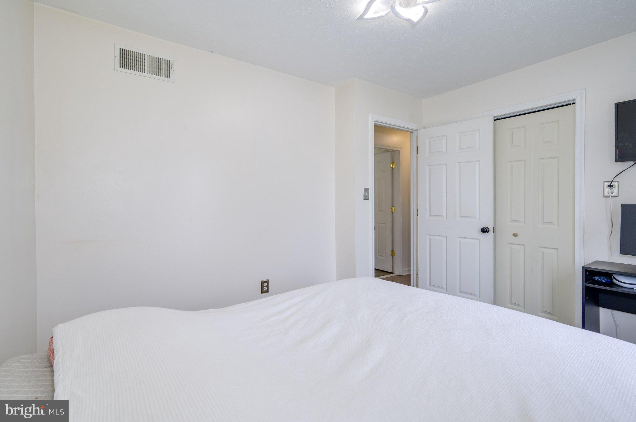 OPEQUON MEADOWS - Residential