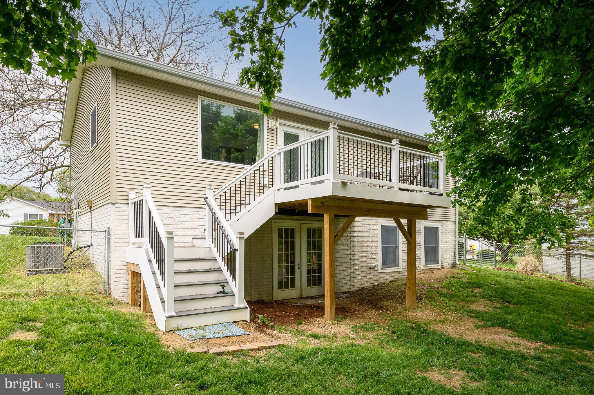 OPEQUON MEADOWS - Residential