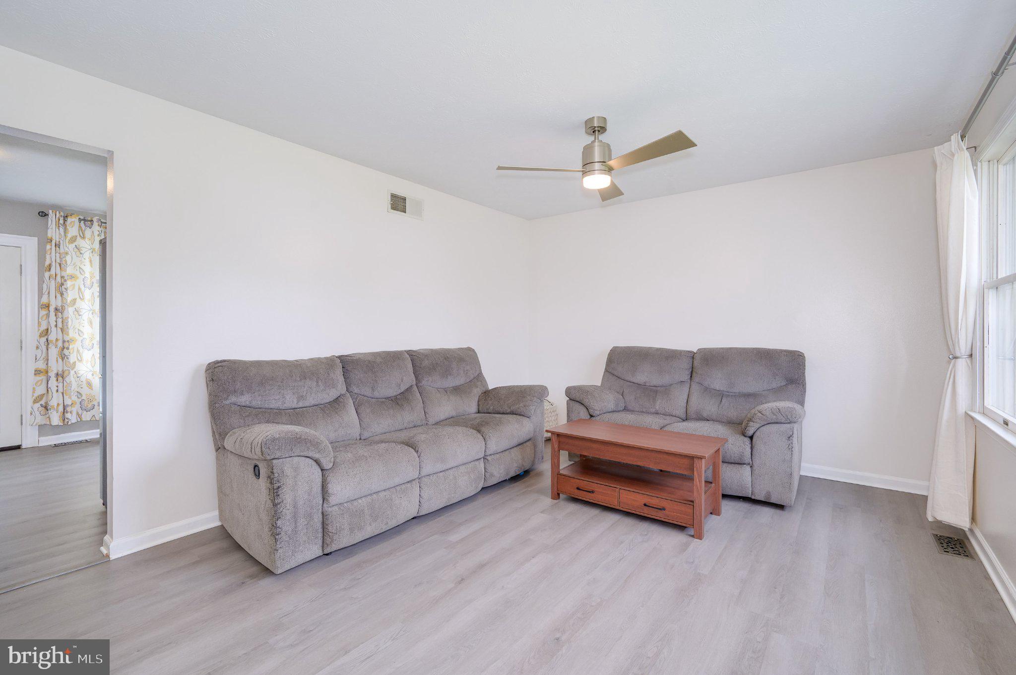 OPEQUON MEADOWS - Residential