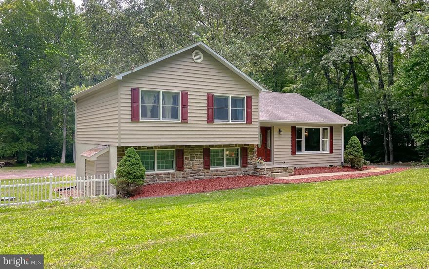 Welcome to your own private oasis!  This home boasts five beds and three full  baths, along with many custom upgrades to include a new HVAC system installed four years ago.  Plenty of space for entertaining, to include a large patio with screened-in sitting area, with heater; perfect for any season.  The first oversized garage includes plumbing, electrical and a wet bar.  The second garage has plumbing hook-up and electric.  There is plenty of space for your guests to park for any gathering.

If you love entertaining or just lounging in solitude, this is house is a great fit