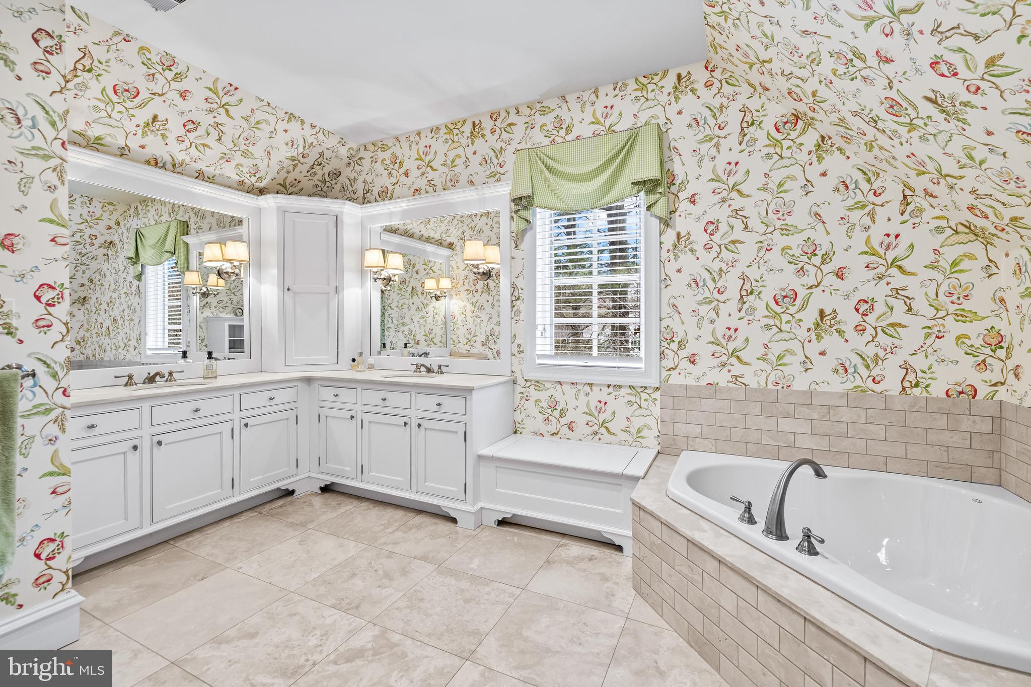 SPRINGHILL FARMS - Residential