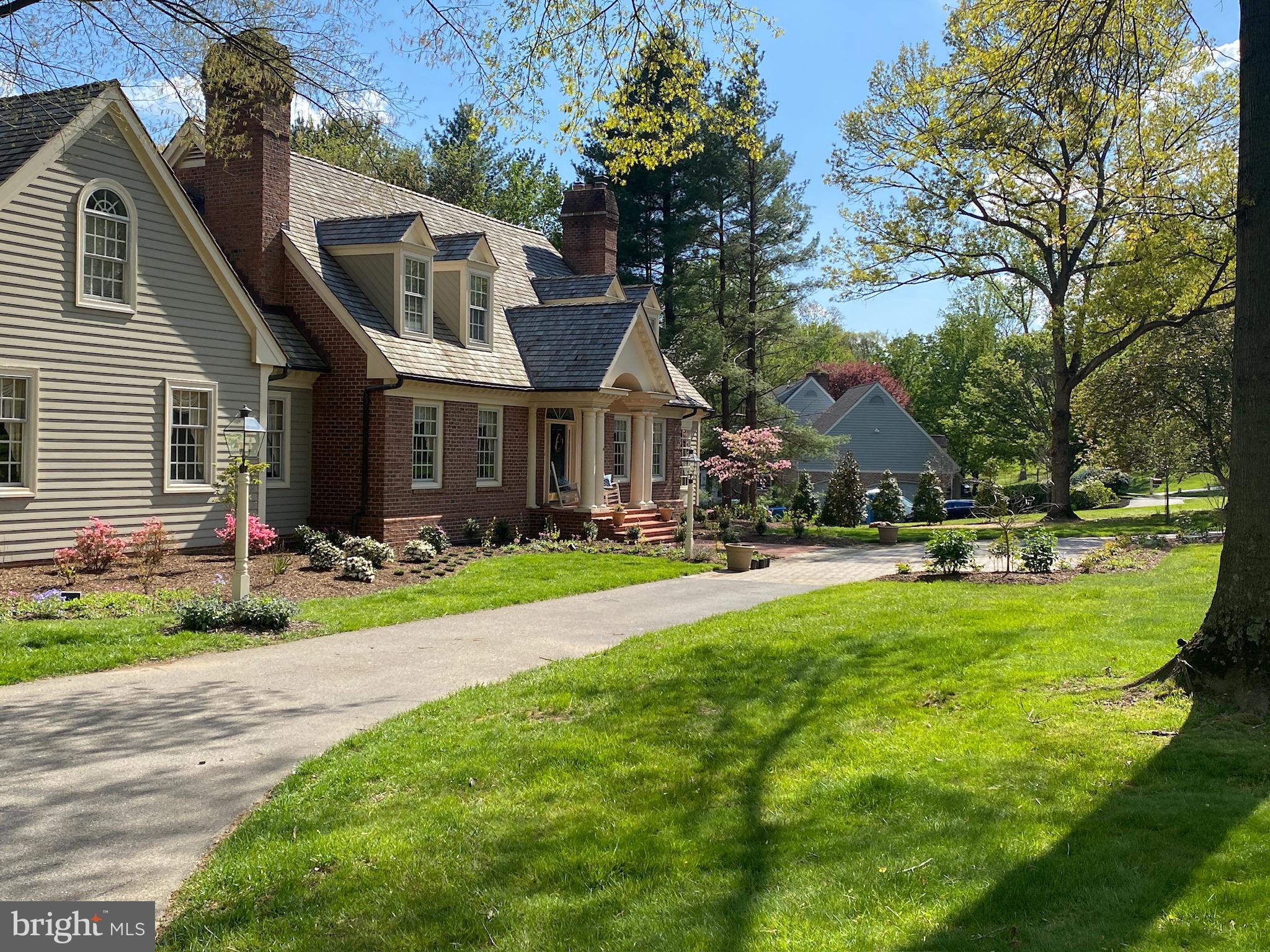 25 SPRINGHILL FARM COURT