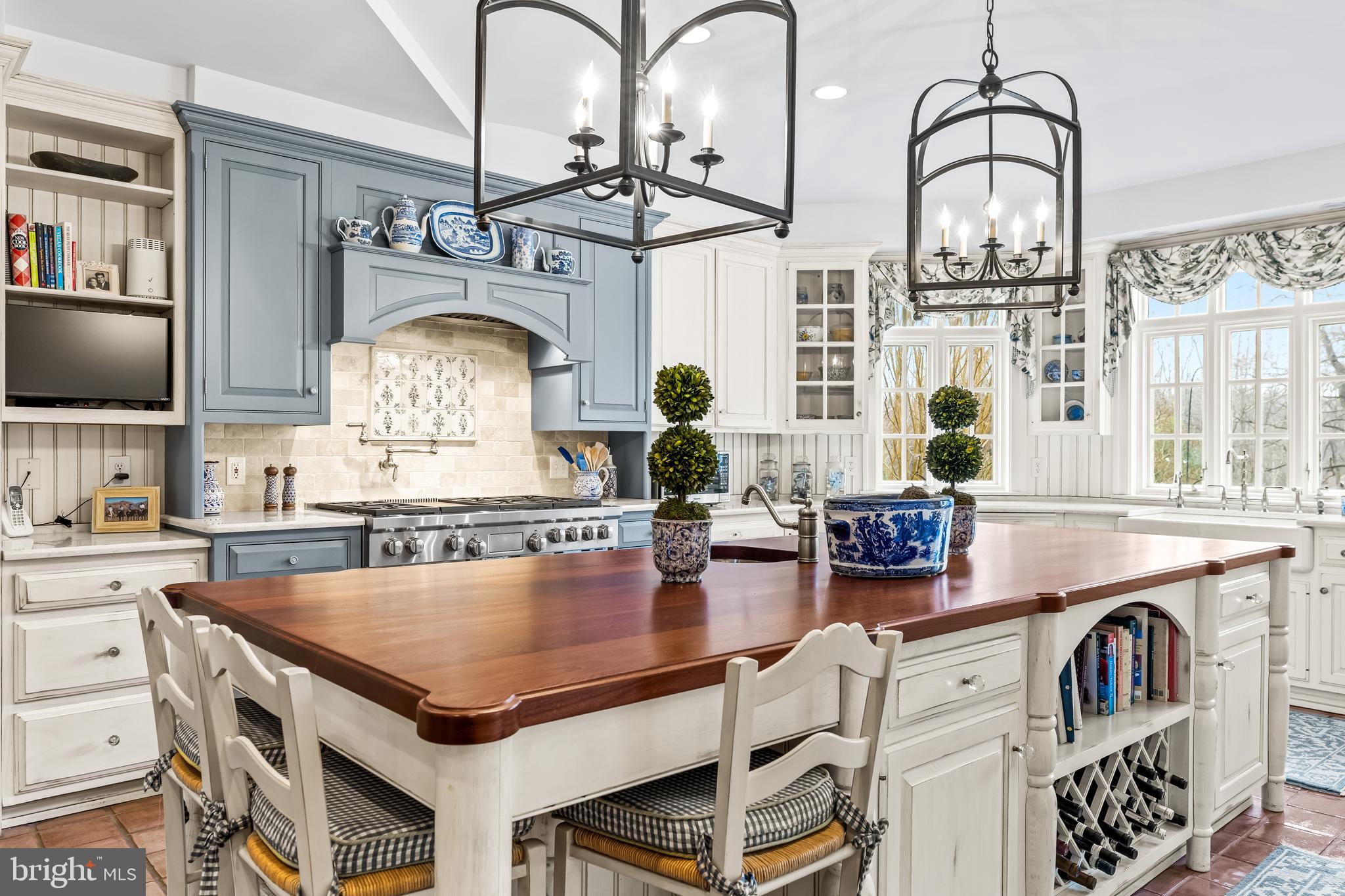 SPRINGHILL FARMS - Residential