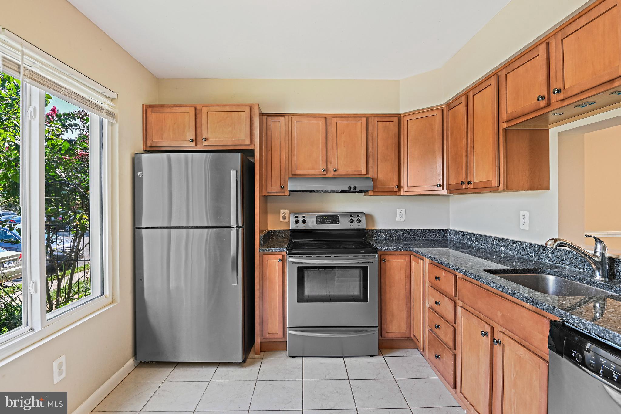 REFLECTION LAKE - Residential