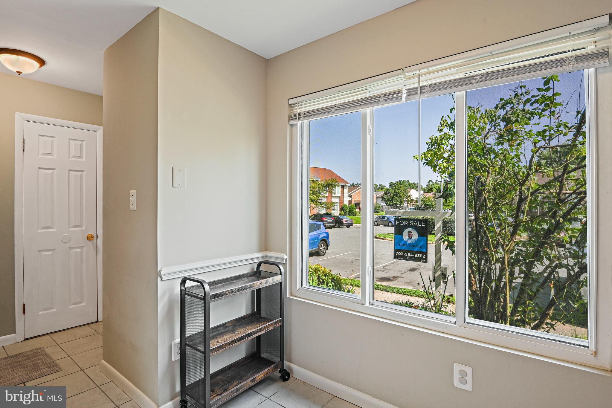 REFLECTION LAKE - Residential