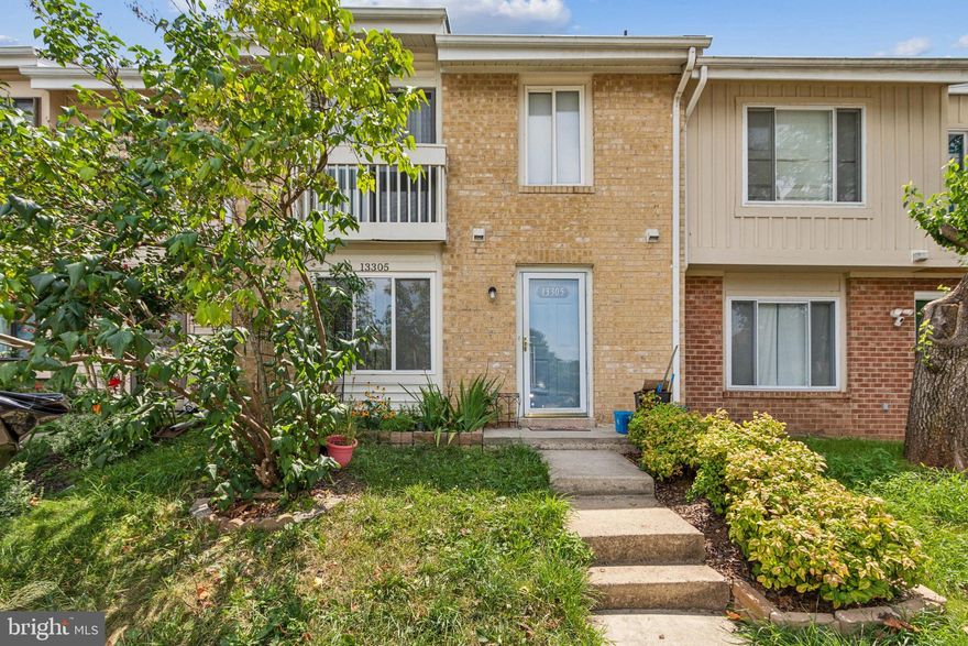 This cozy Townhome was remodeled in 2021 with an eye to quality finishings. Light filled kitchen with granite counter tops. Newer refrigerator. Two full baths on upper level, upgraded with granite. Fresh paint & flooring! Fenced in back yard. Ideal location, less than 3 miles to metro, quick access to Fairfax County Parkway and the toll Road. Short distance to Worldgate with shopping and dining!