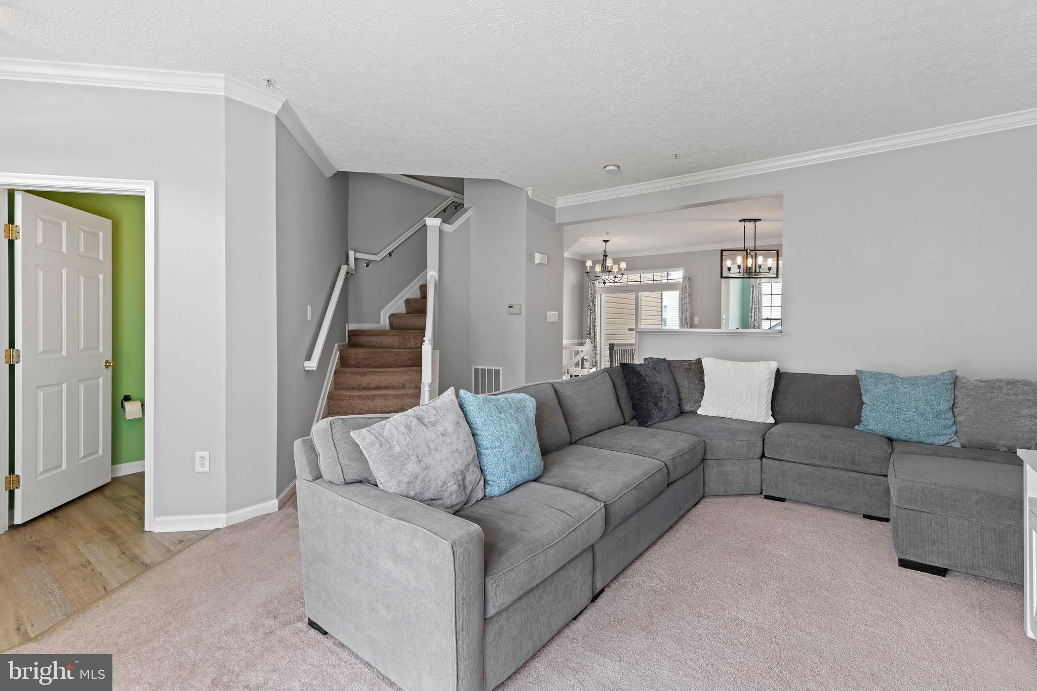 3173 FREESTONE COURT