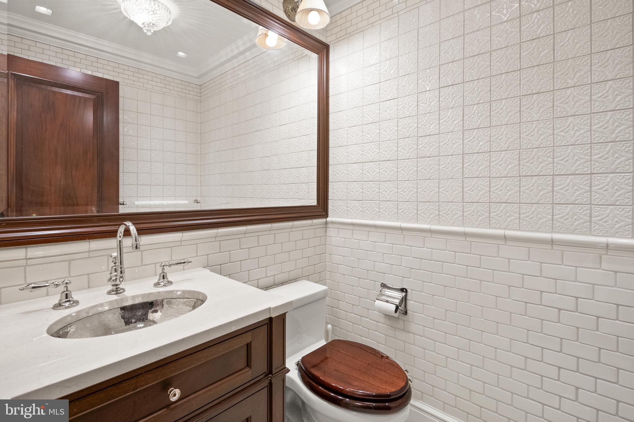 WEST END - Residential