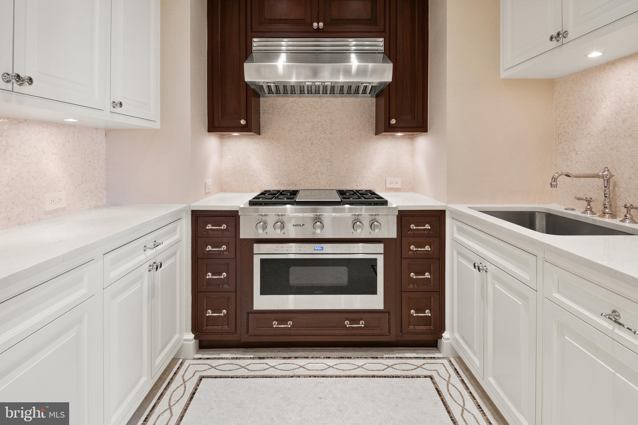 WEST END - Residential