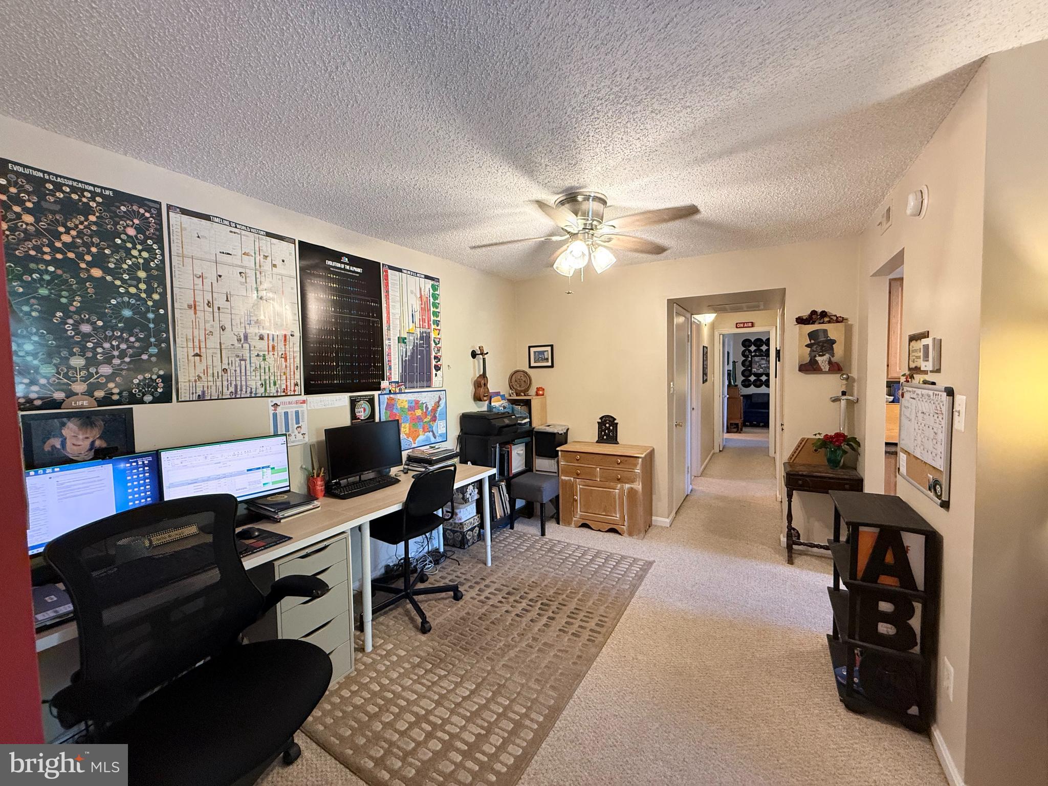 VISTAS OF VIENNA CONDOMINIUMS - Residential