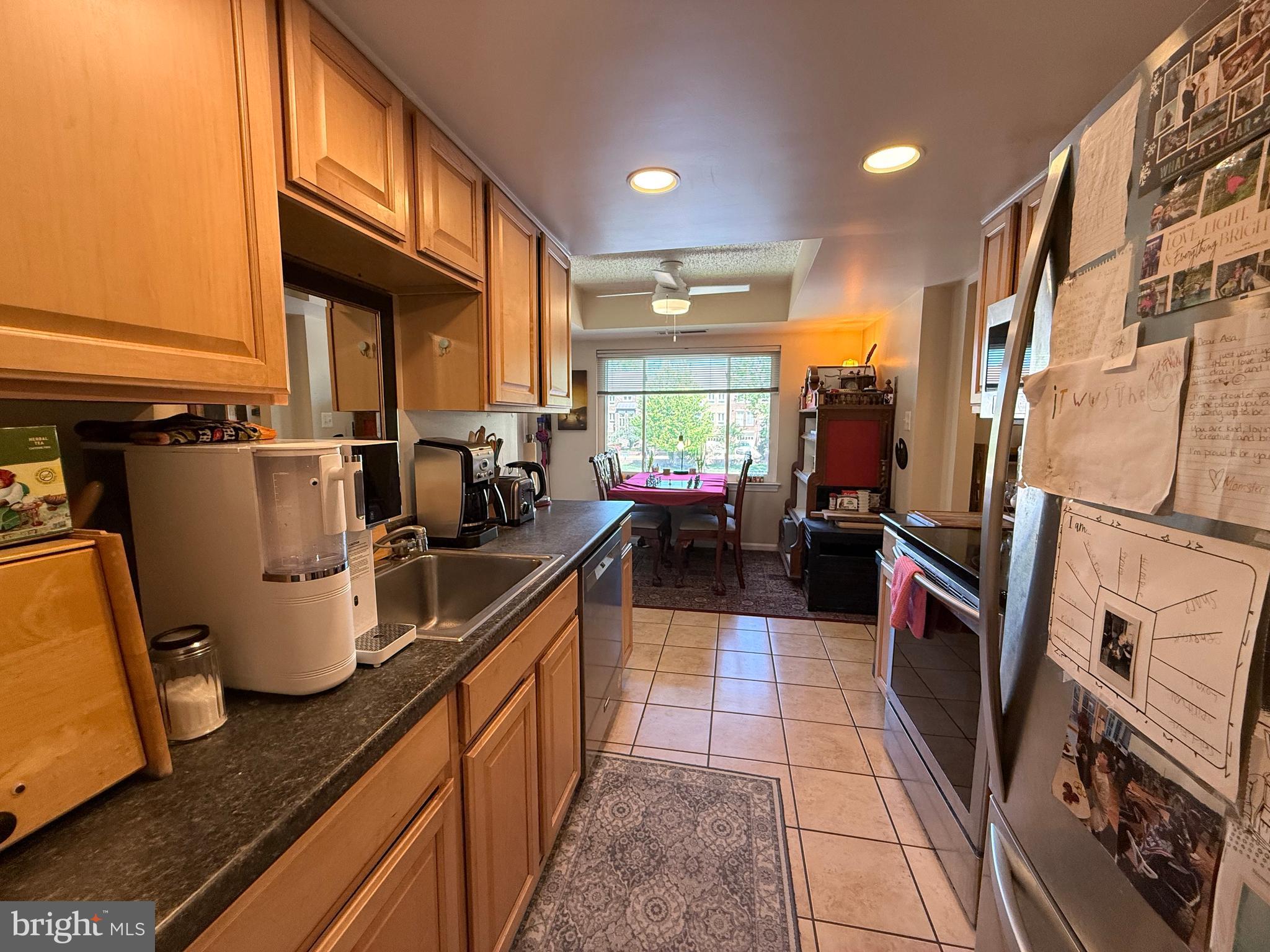 VISTAS OF VIENNA CONDOMINIUMS - Residential