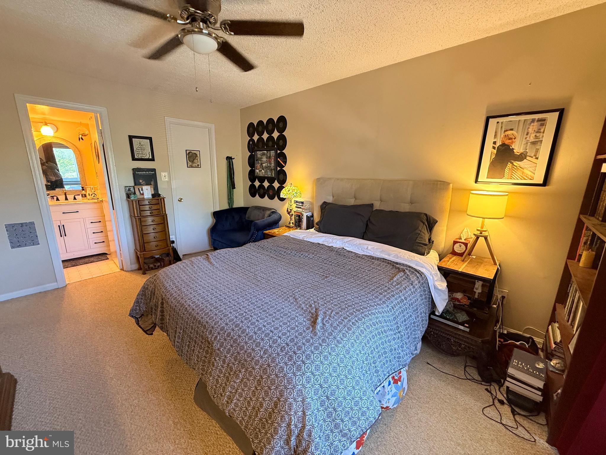 VISTAS OF VIENNA CONDOMINIUMS - Residential