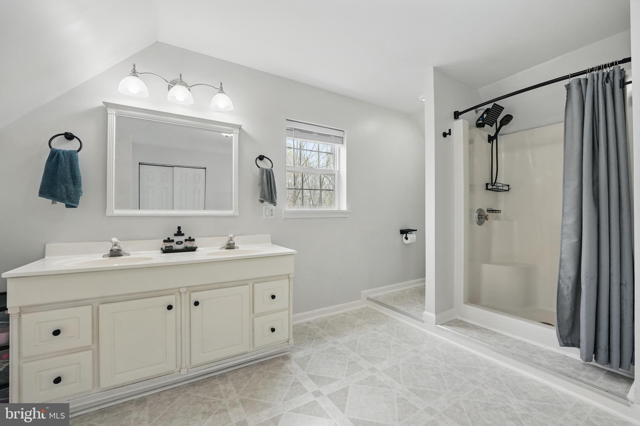 KELFORD ESTATES - Residential