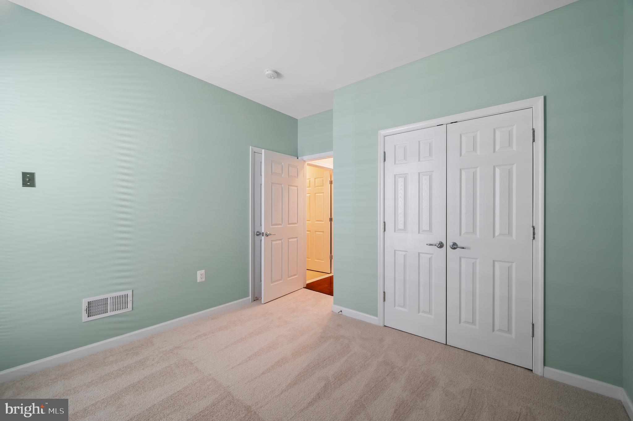 POTOMAC GREEN - Residential