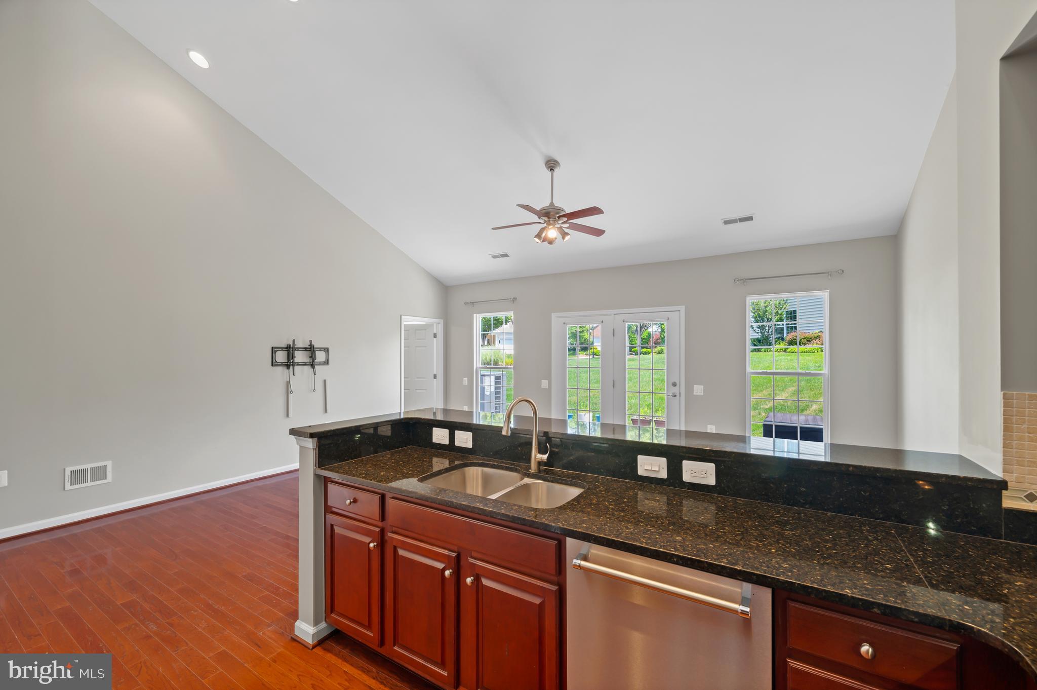 POTOMAC GREEN - Residential