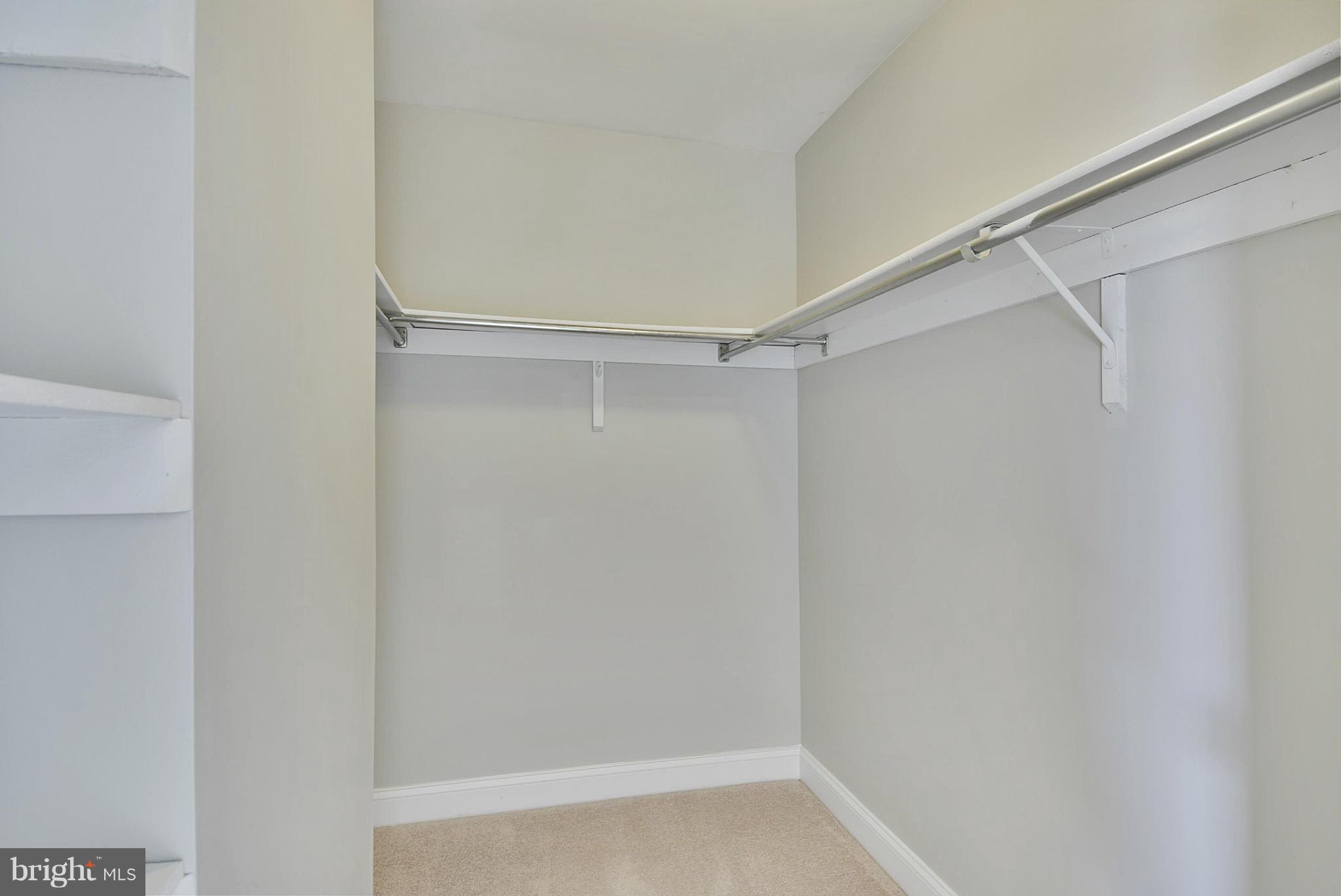 AFTON GLEN - Residential