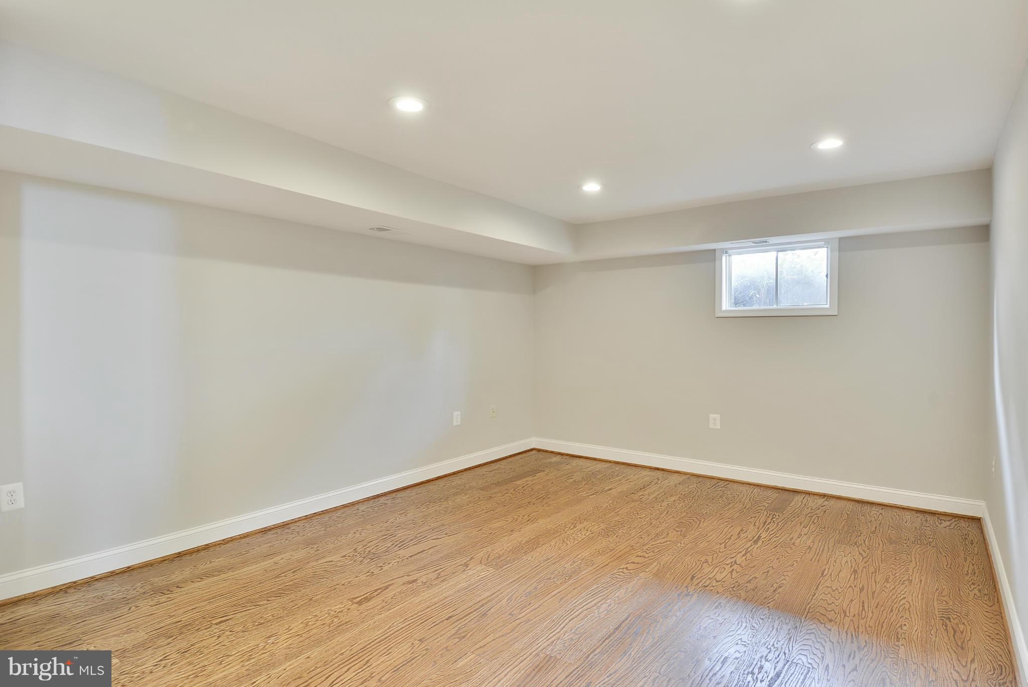 AFTON GLEN - Residential