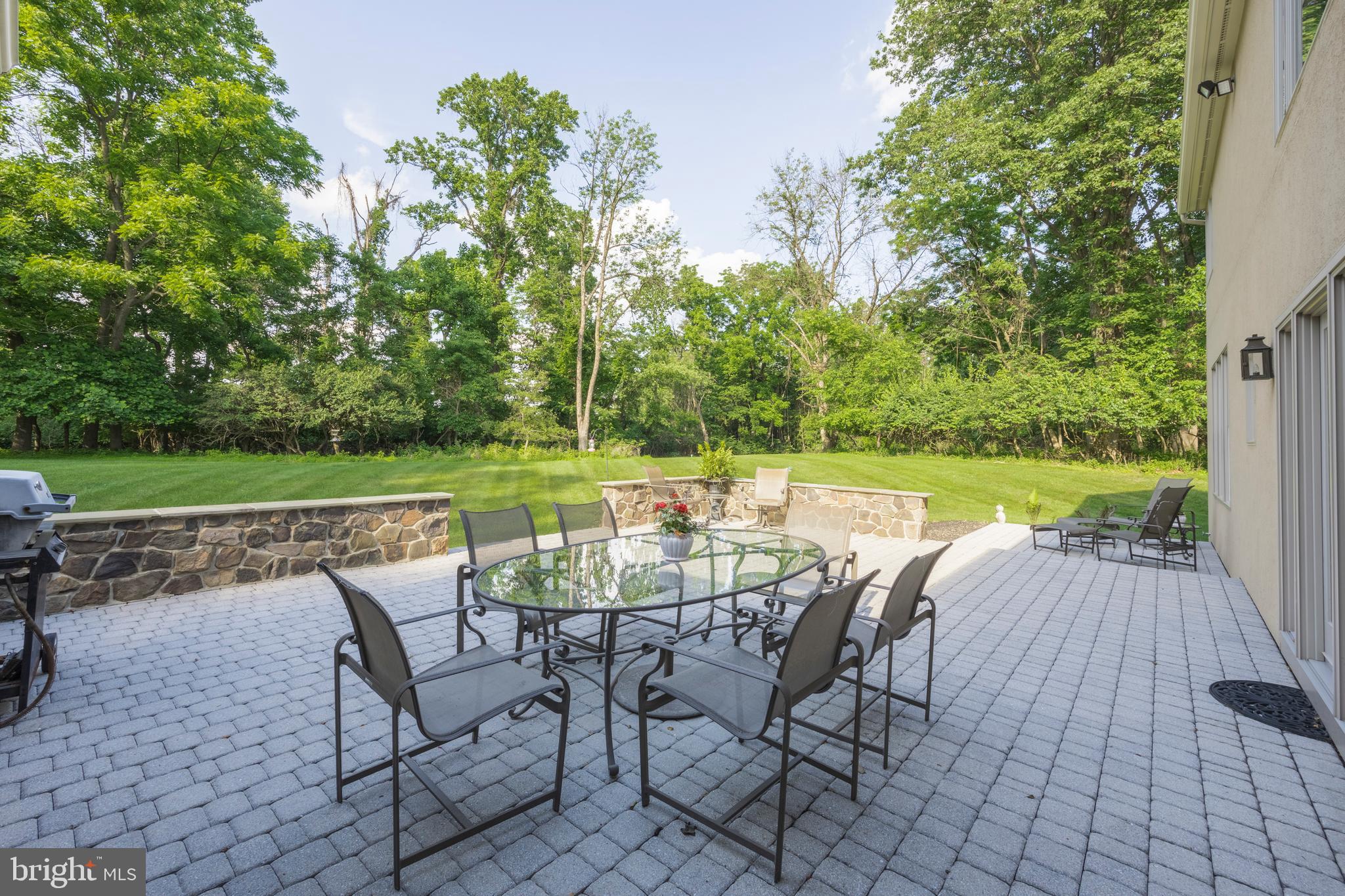 BRIARWOOD - Residential