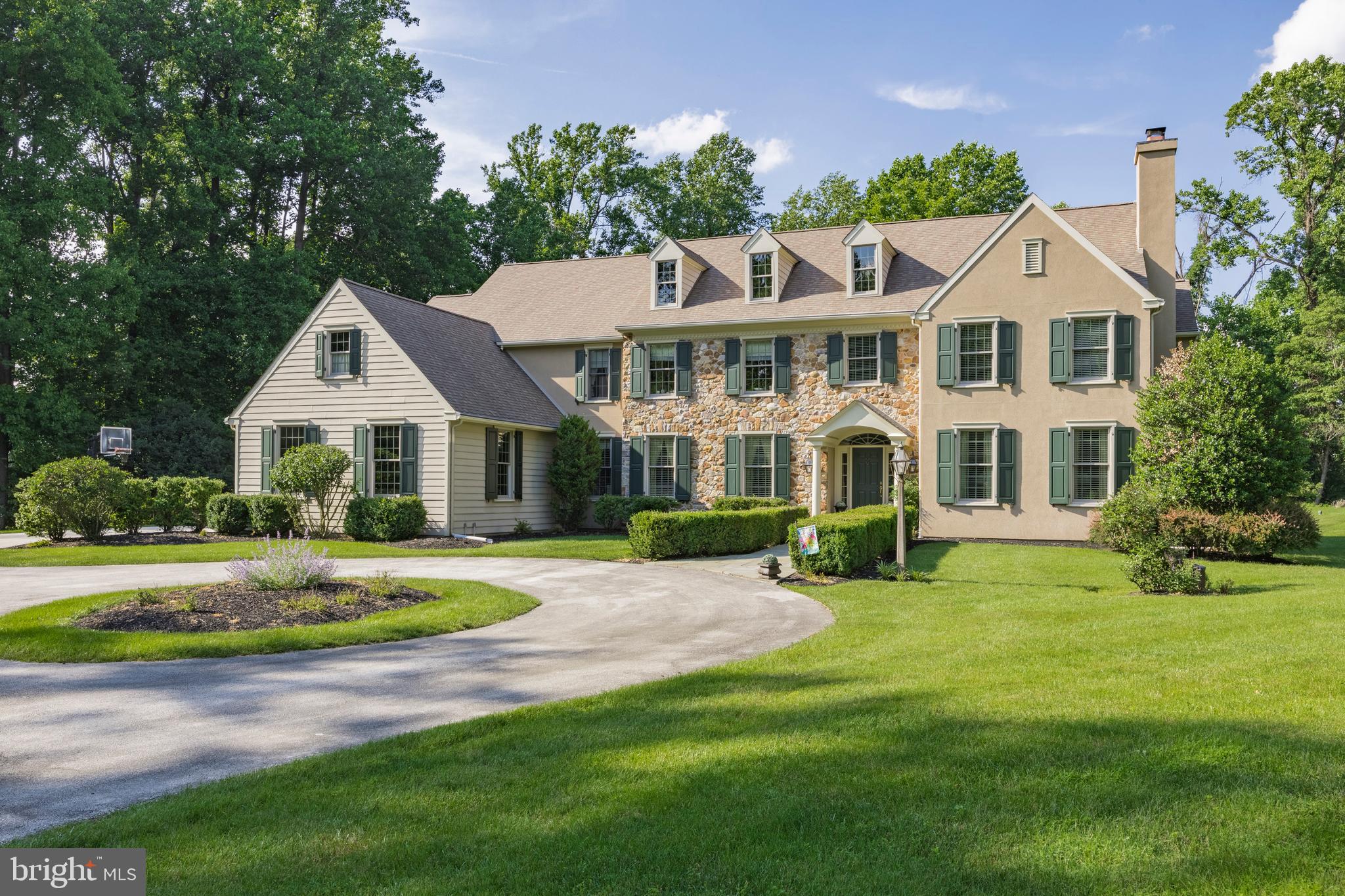 BRIARWOOD - Residential