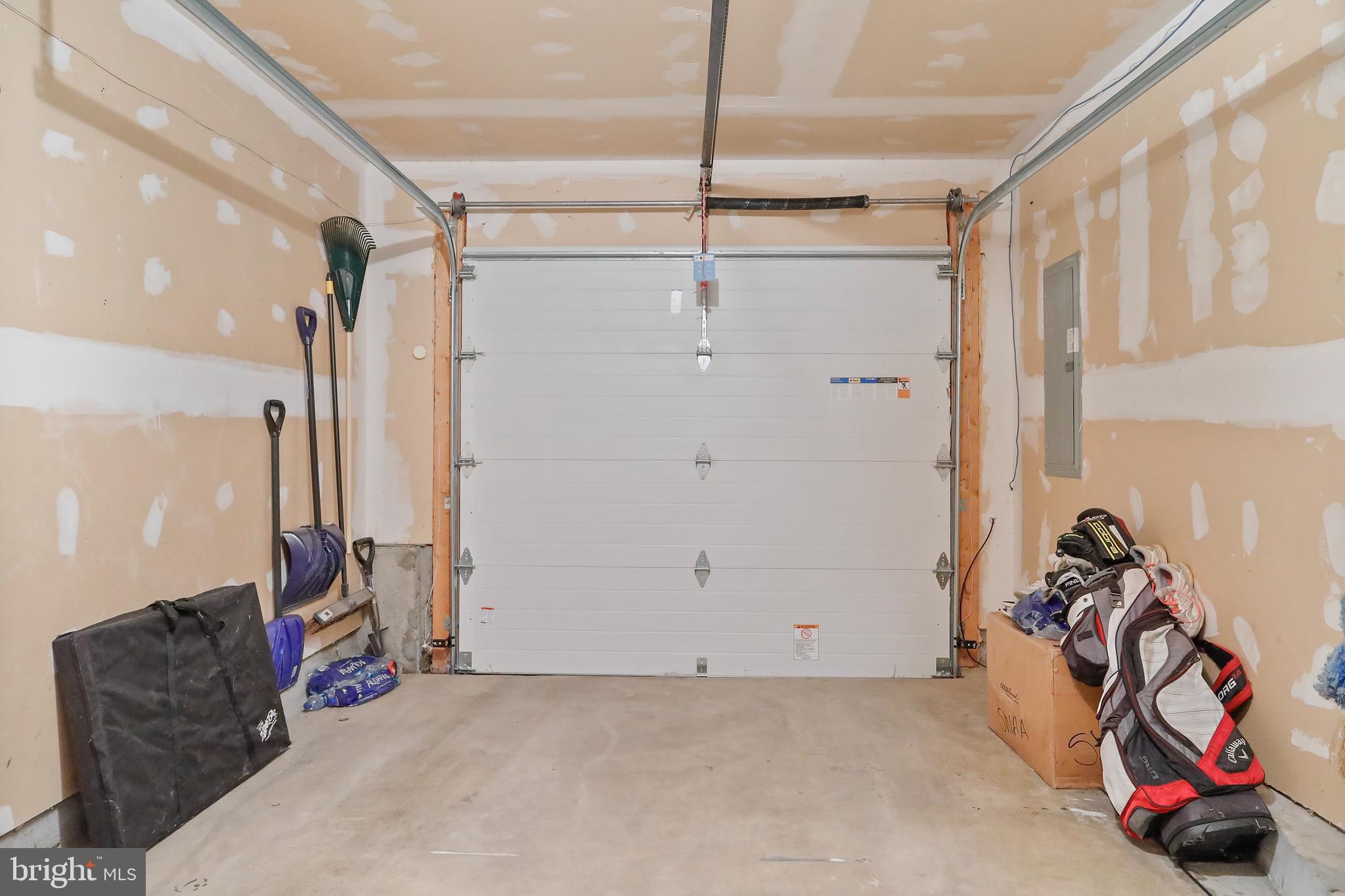 FAIRWAYS AT STONEBRIDGE - Residential