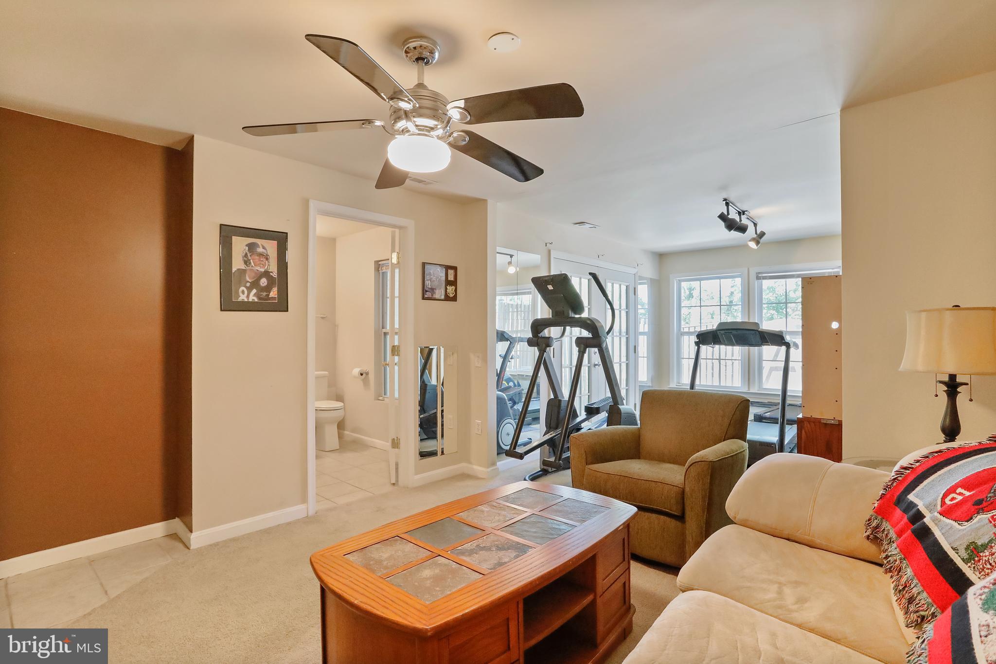 FAIRWAYS AT STONEBRIDGE - Residential