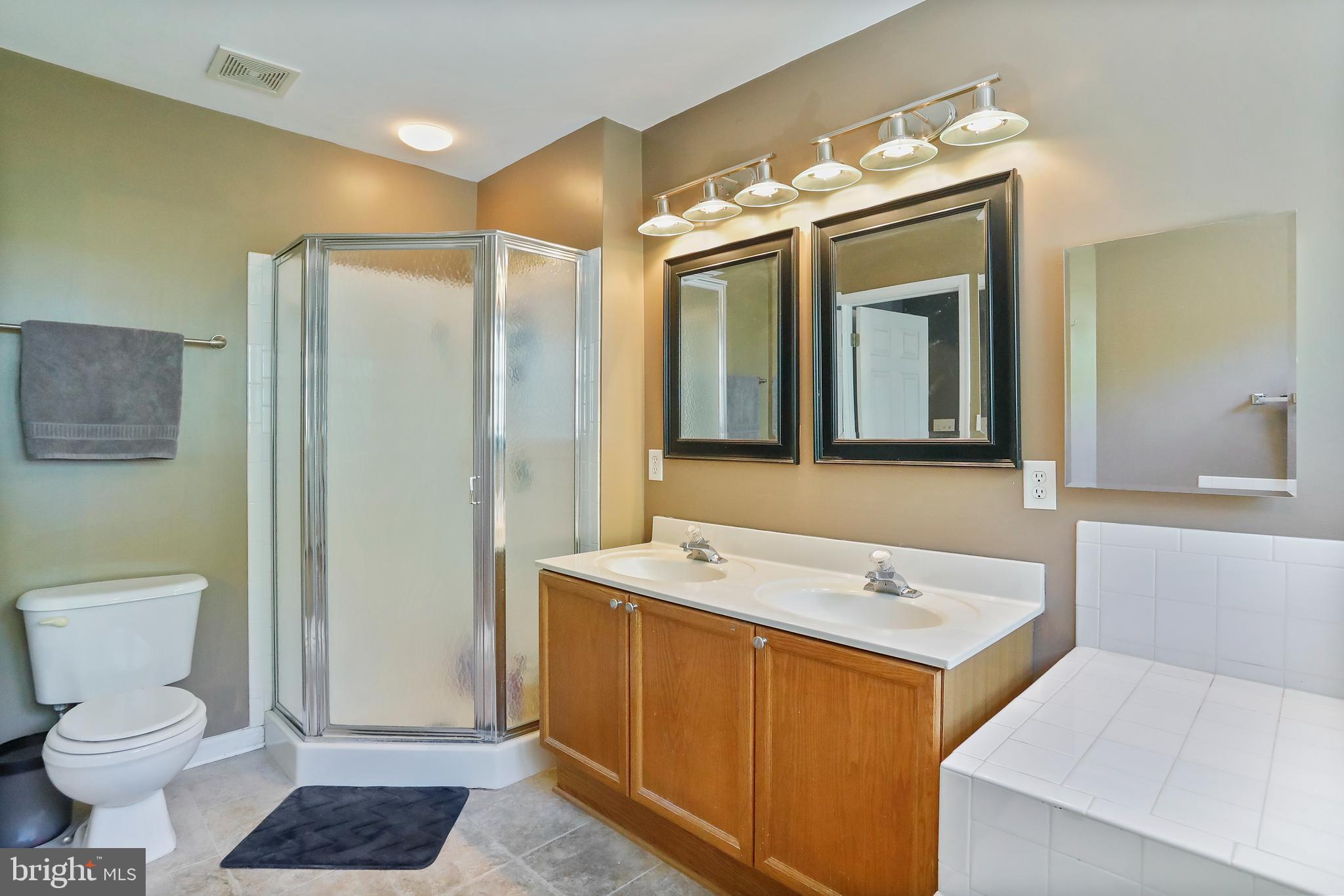 FAIRWAYS AT STONEBRIDGE - Residential